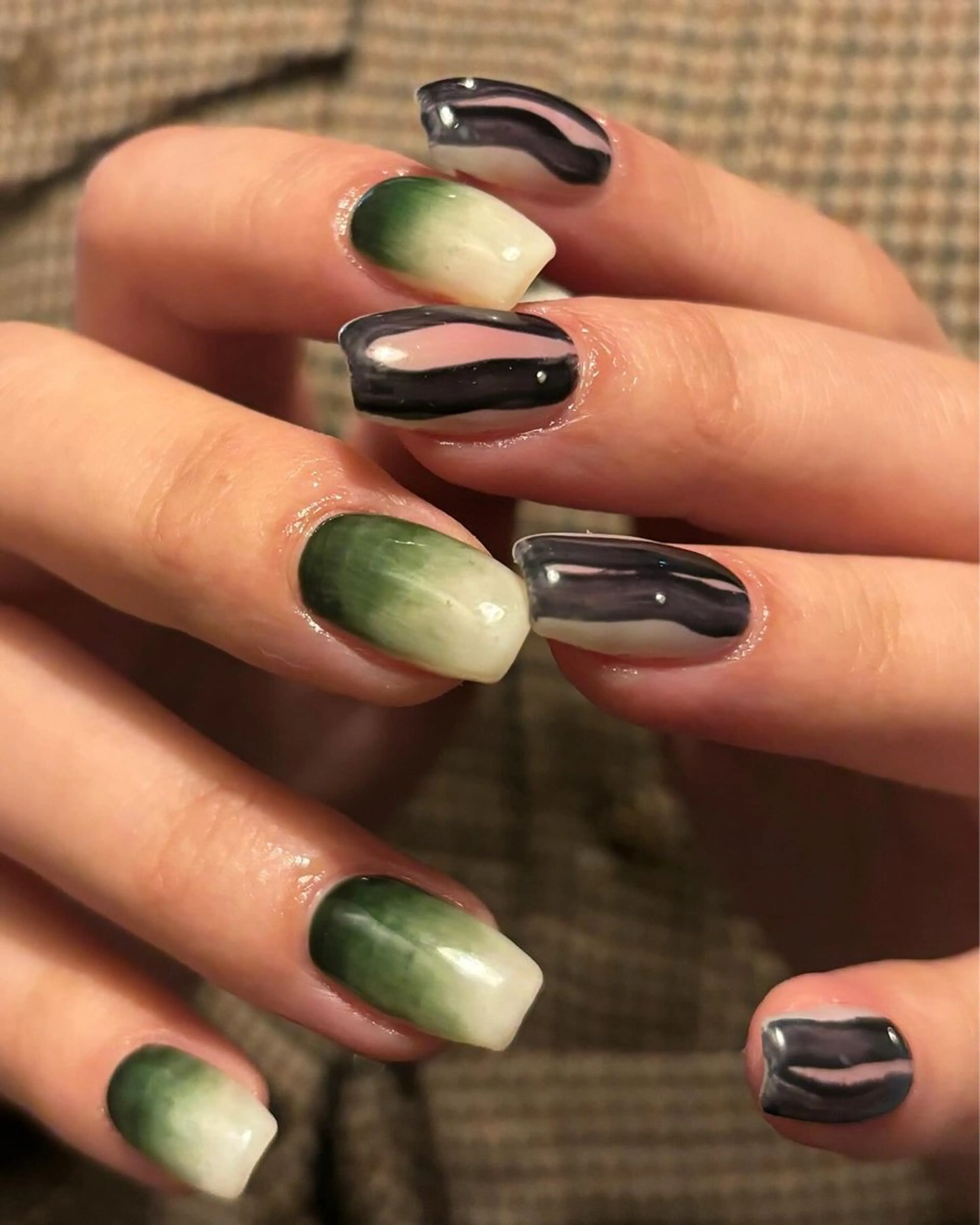 ネイル 持ち込み ハンドネイル sister  mohawk所属・chika ／ nailのネイルデザイン