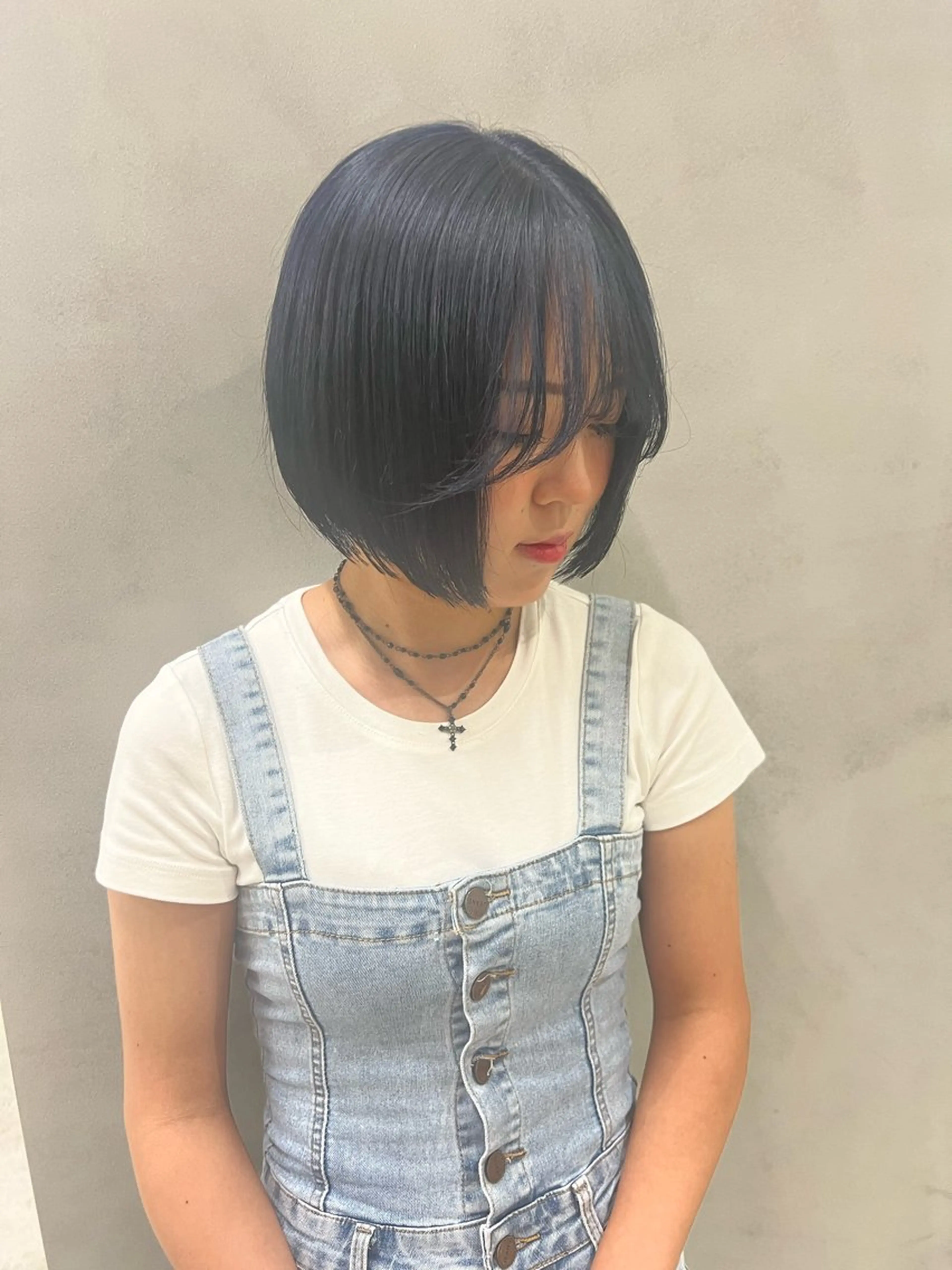 ショート カラー ヘアアレンジ 黒髪 ブルーカラー ブルーブラック カット ヘアカラー トリートメント ヘアセット 金子 廉のヘアスタイル