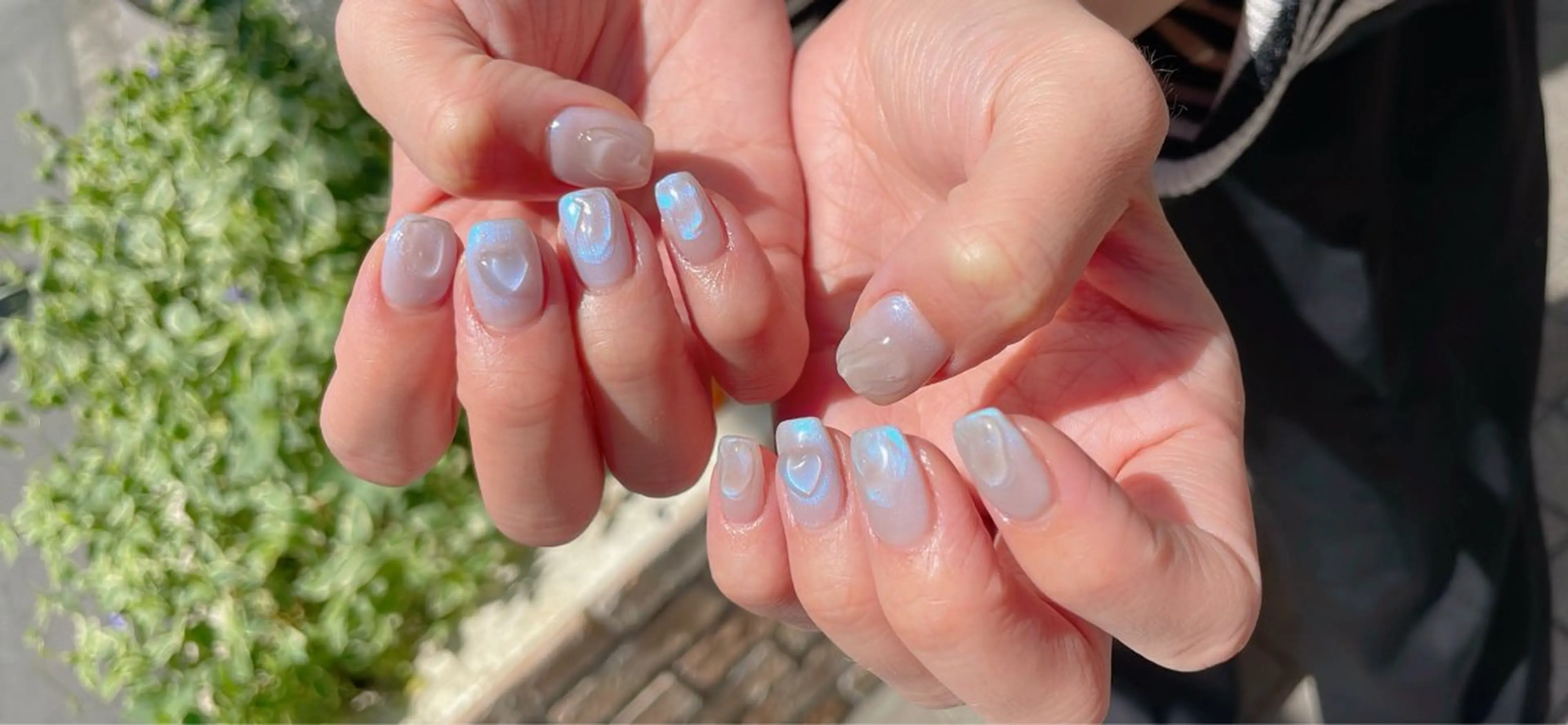 ネイル オーロラネイル ジェルネイル パラジェル 春ネイル nailroom  OHANA所属・nailroom OHANA🌴のネイルデザイン