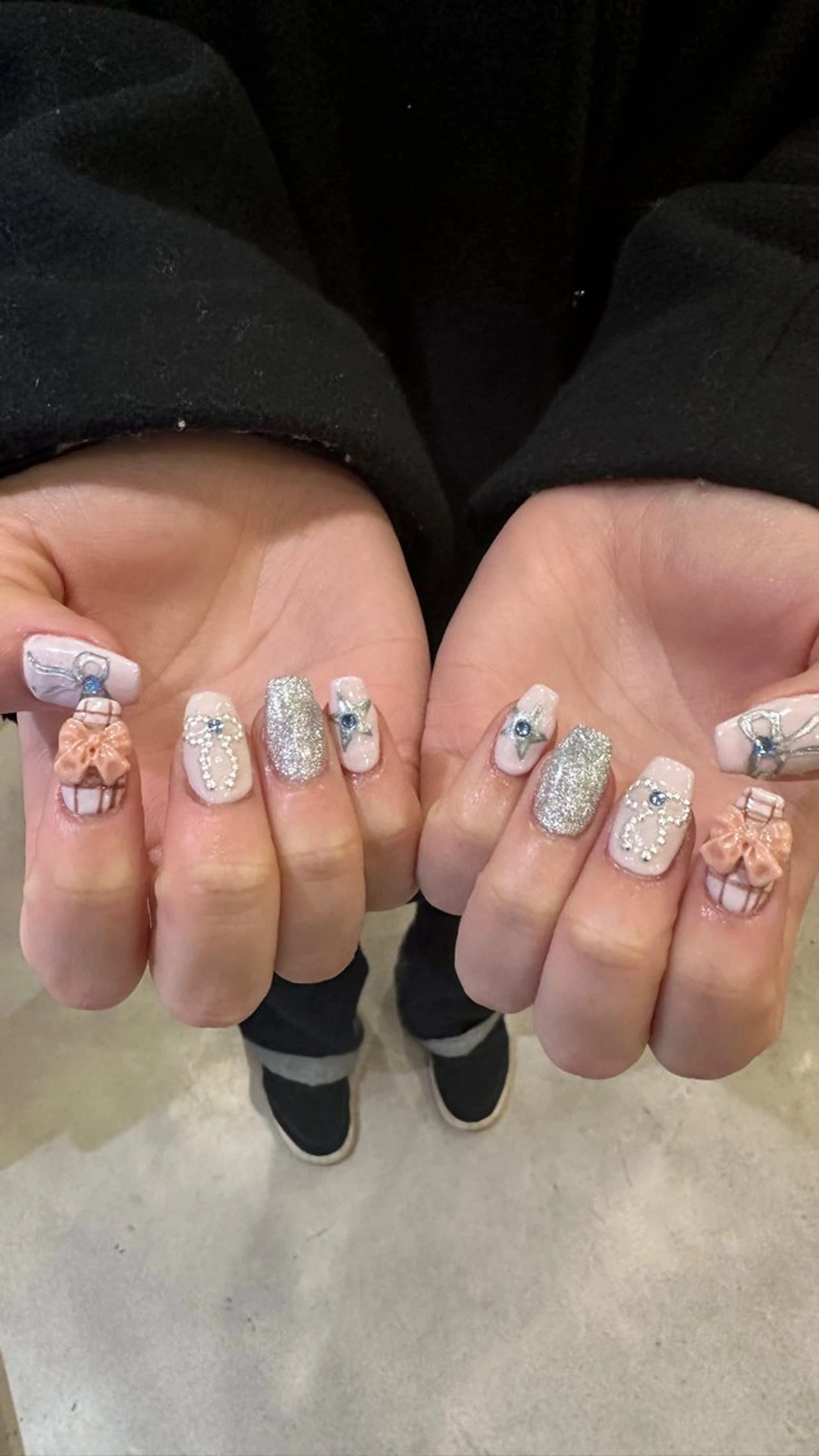 ネイル ハンドネイル 👽個性派ネイル🎀 komachiのネイルデザイン