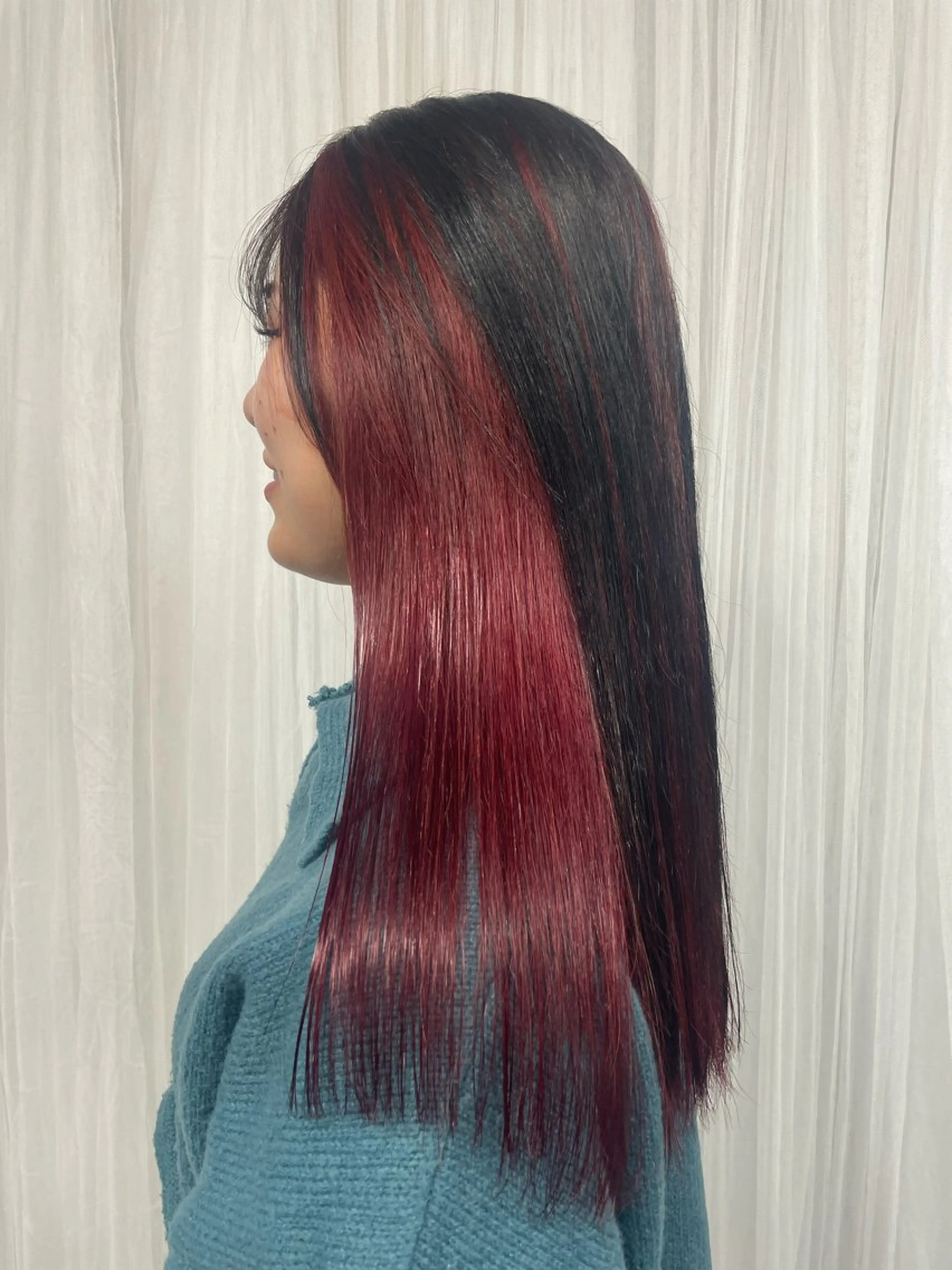 ロング カット ヘアカラー 手塚 由佳のヘアスタイル