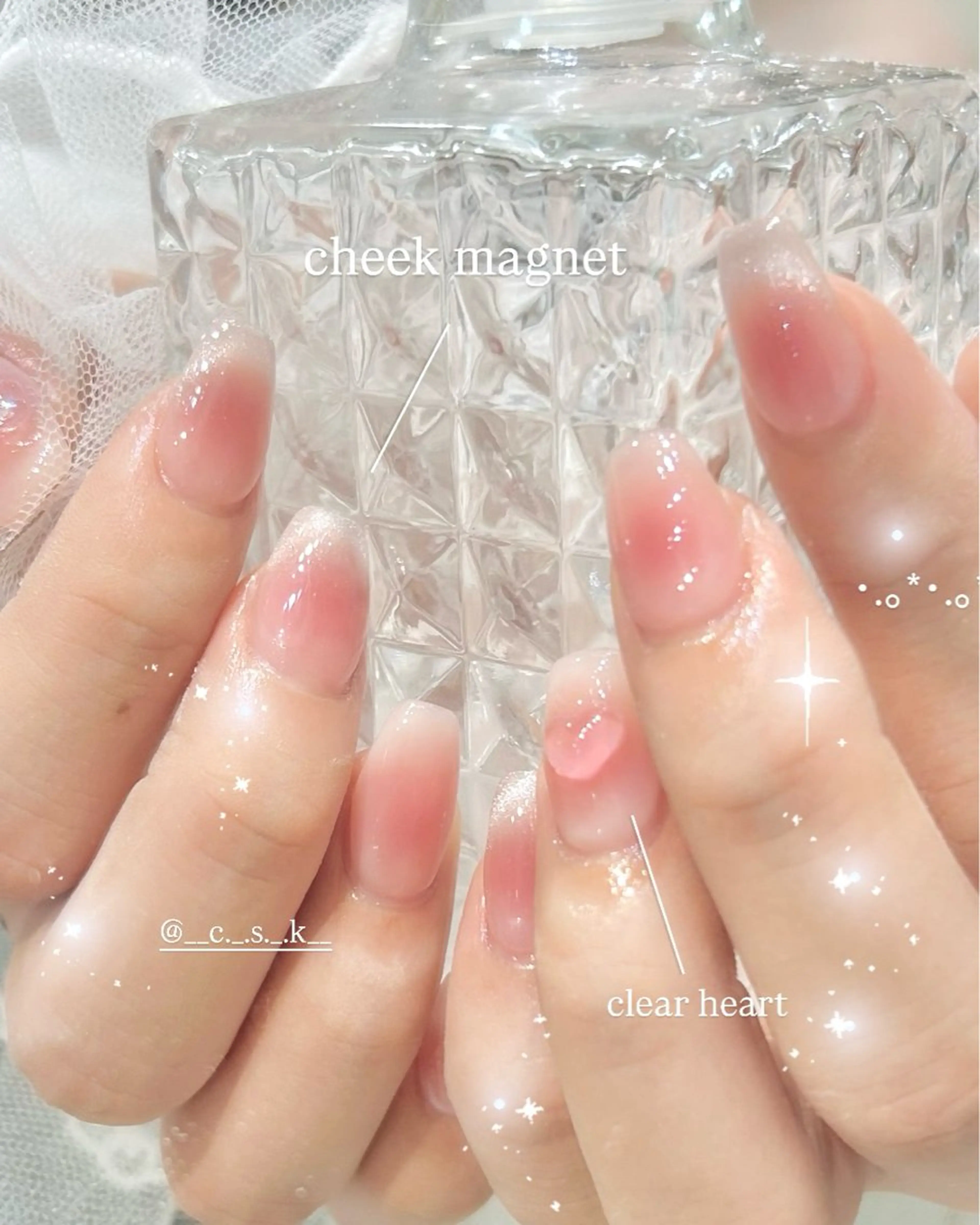 ネイル クリアネイル ハート マグネットネイル ハンドネイル 🎀チーク/ちゅるん 🫧chisa🎀のネイルデザイン