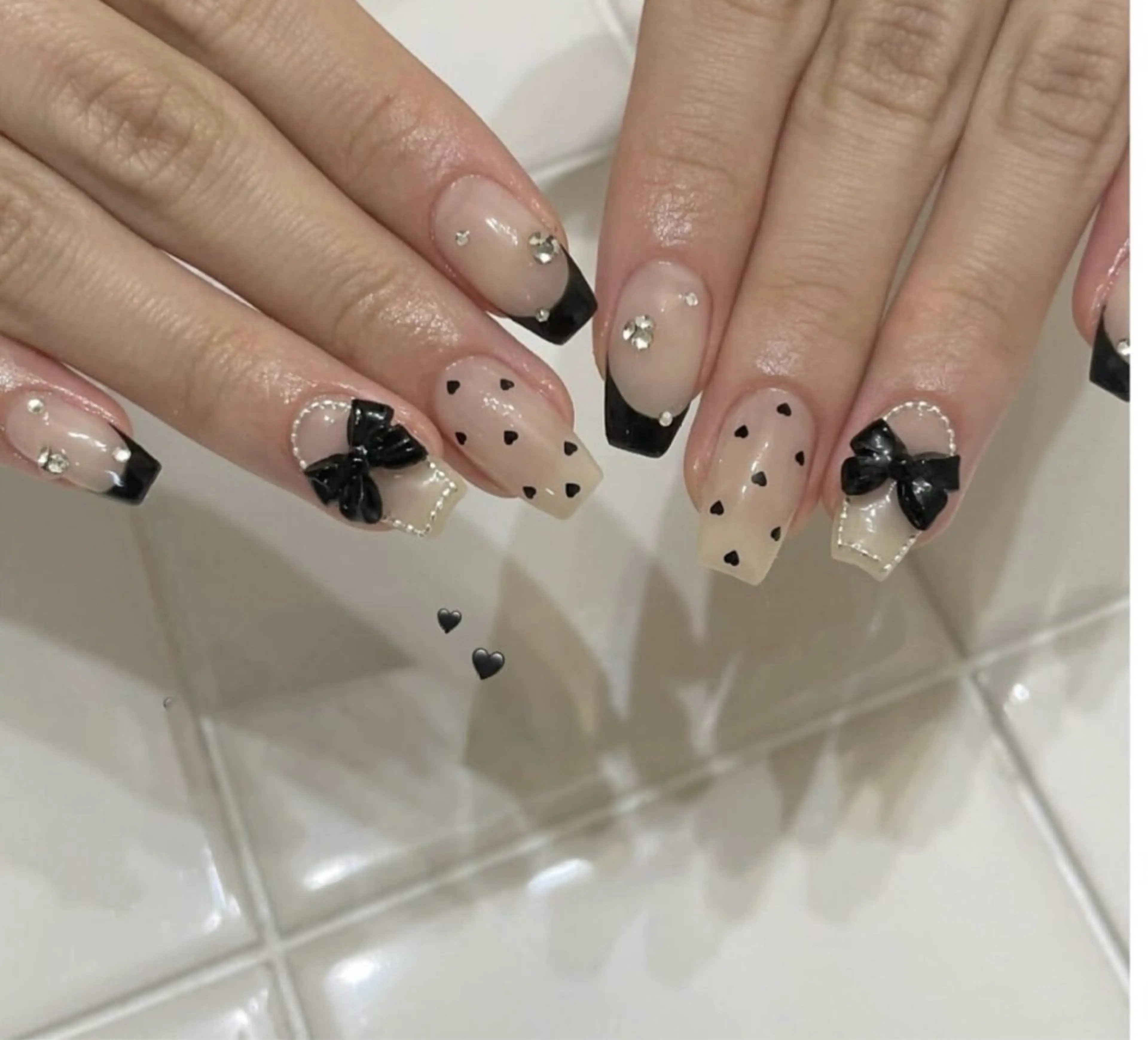 ネイル フレンチネイル グラデーション マグネットネイル ミラーネイル ワンホンネイル ハンドネイル yurinail所属・yuri nail 高田馬場のネイルデザイン