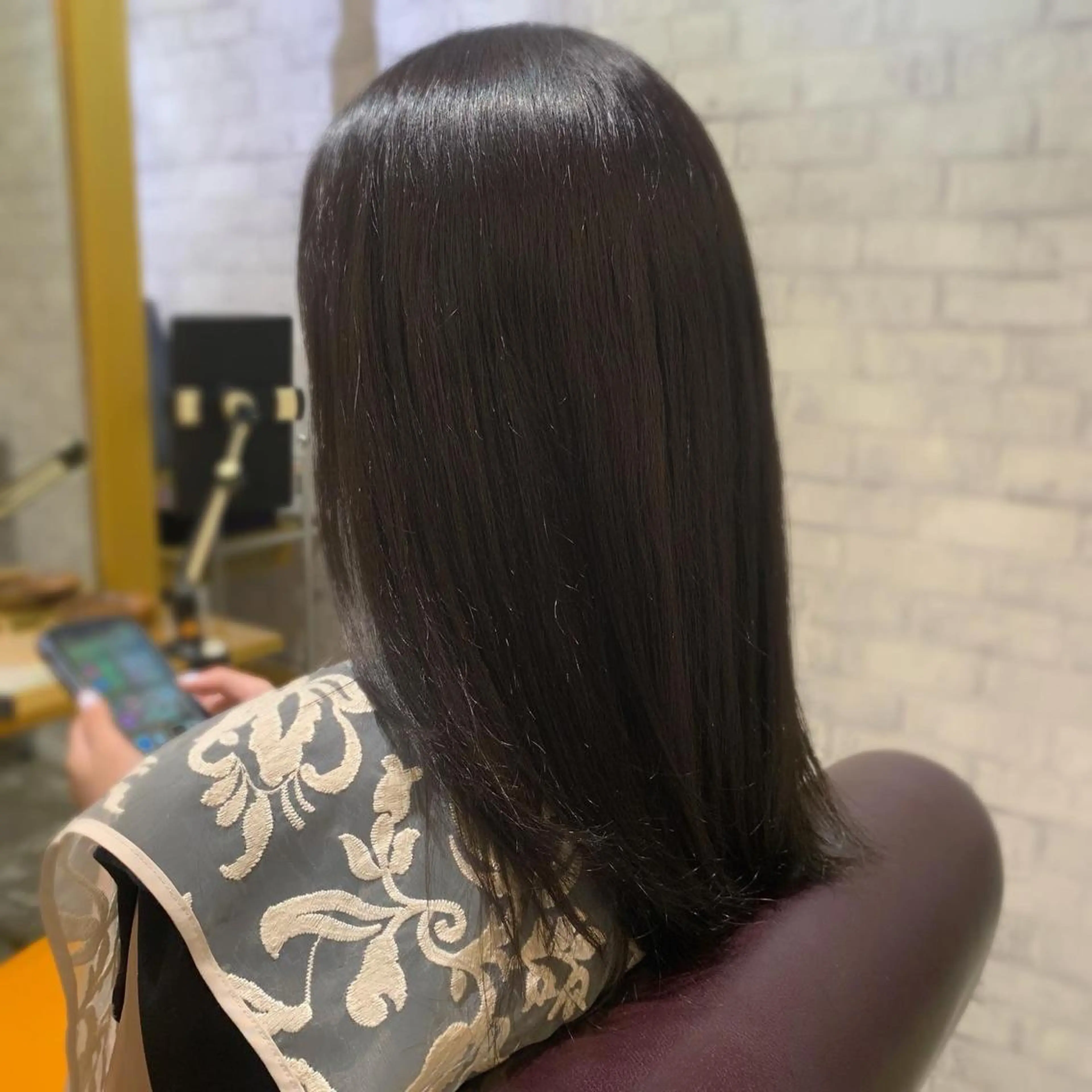 ロング カラー 黒髪 透明感カラー ナチュラルブラック ヘアカラー 艶カラー/縮毛矯正‎ 💛Sakiのヘアスタイル