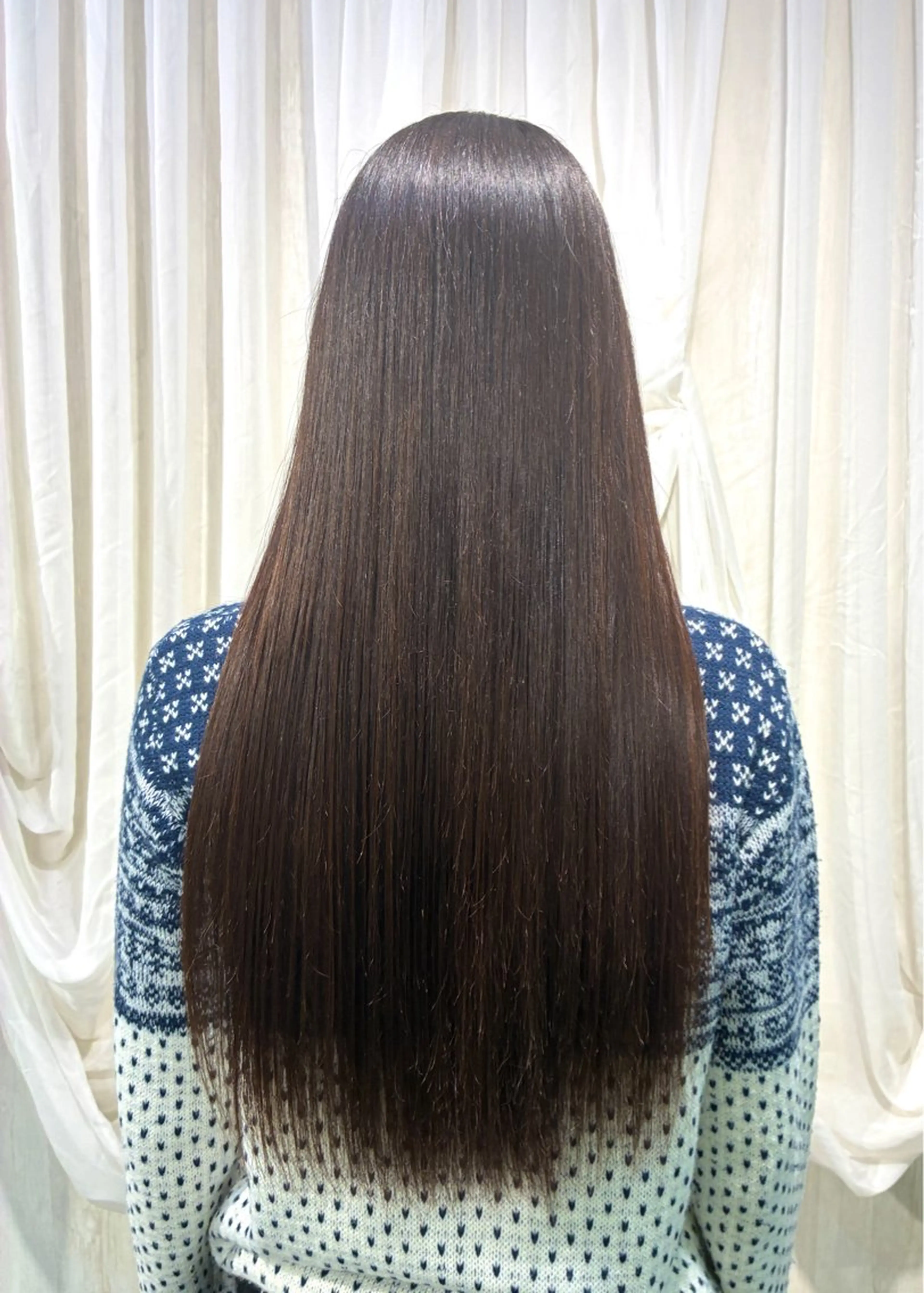 ロング パーマ 縮毛矯正 🌟小出 倫花🌟 艶カラー/カットのヘアスタイル