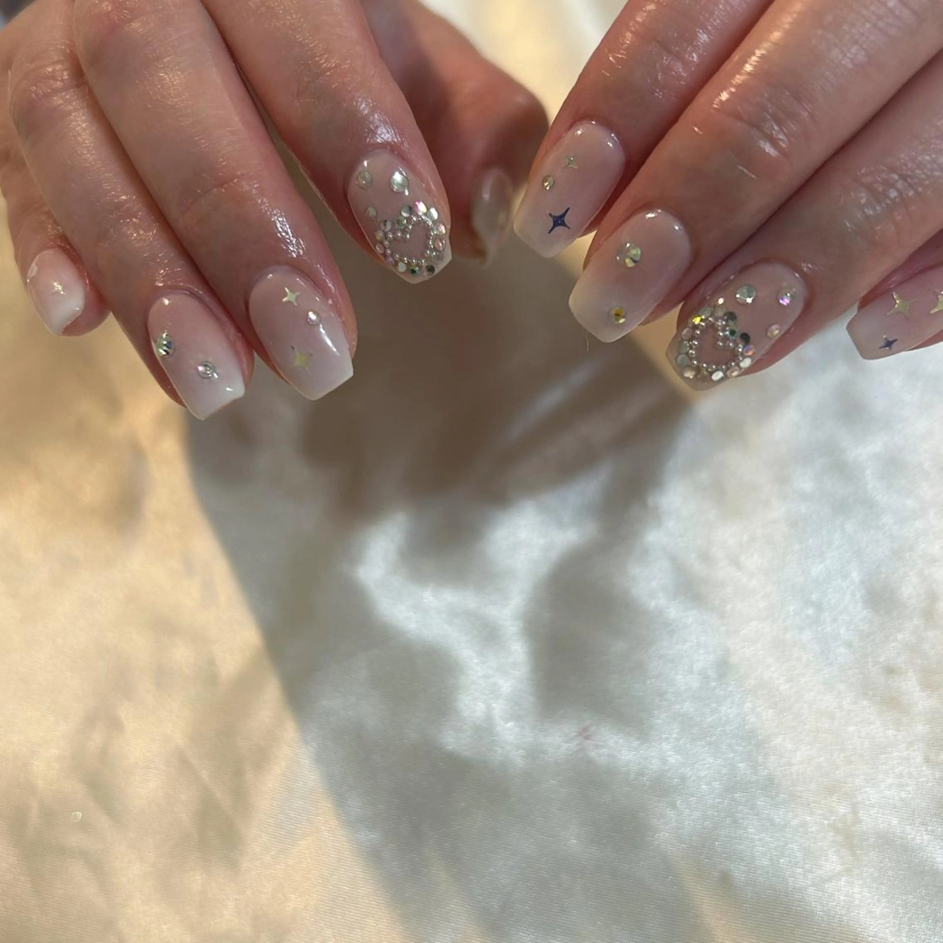 ネイル ハンドネイル ViViA momokaのネイルデザイン