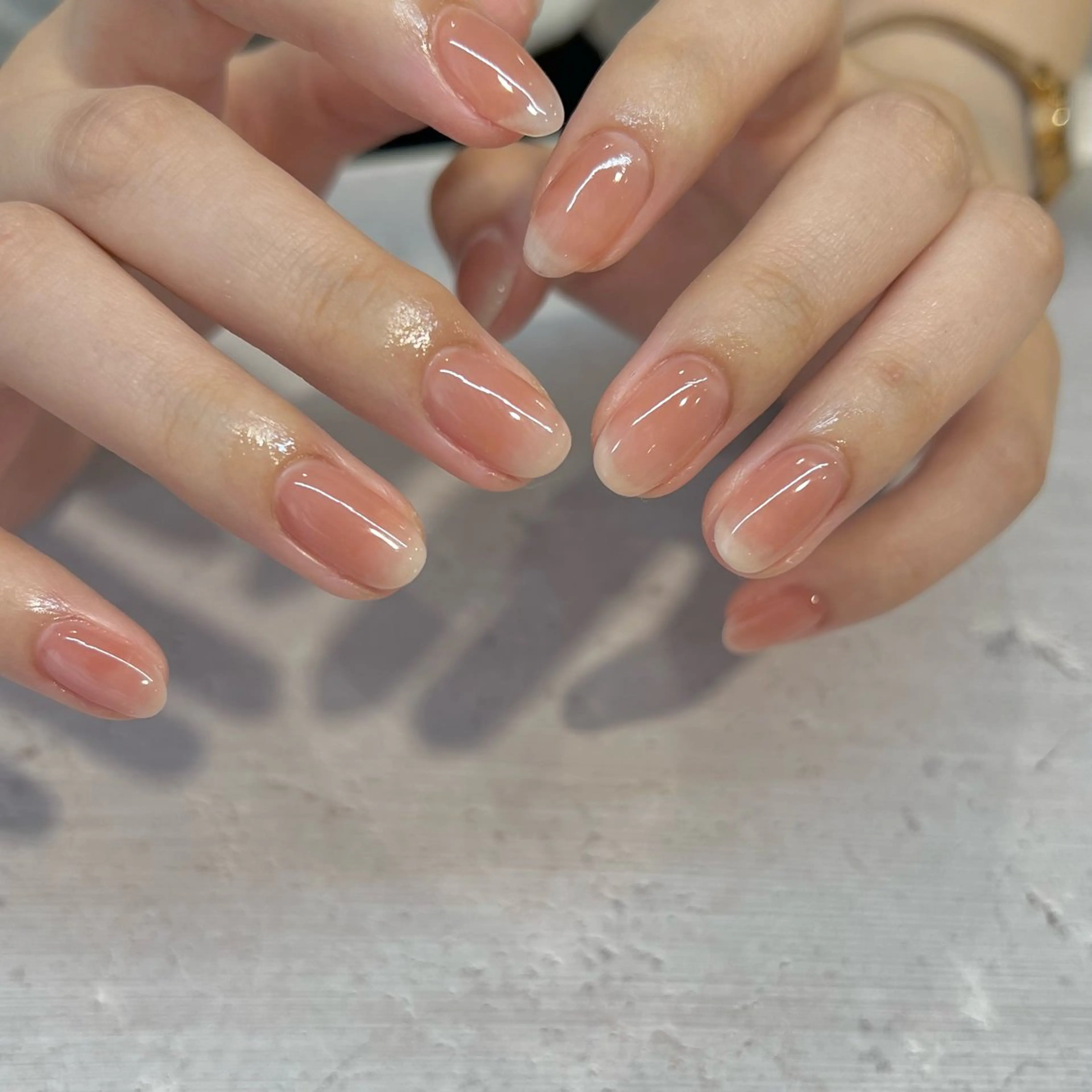ネイル グラデーション ニュアンスネイル シンプルネイル ハンドネイル 鈴木 まゆのネイルデザイン