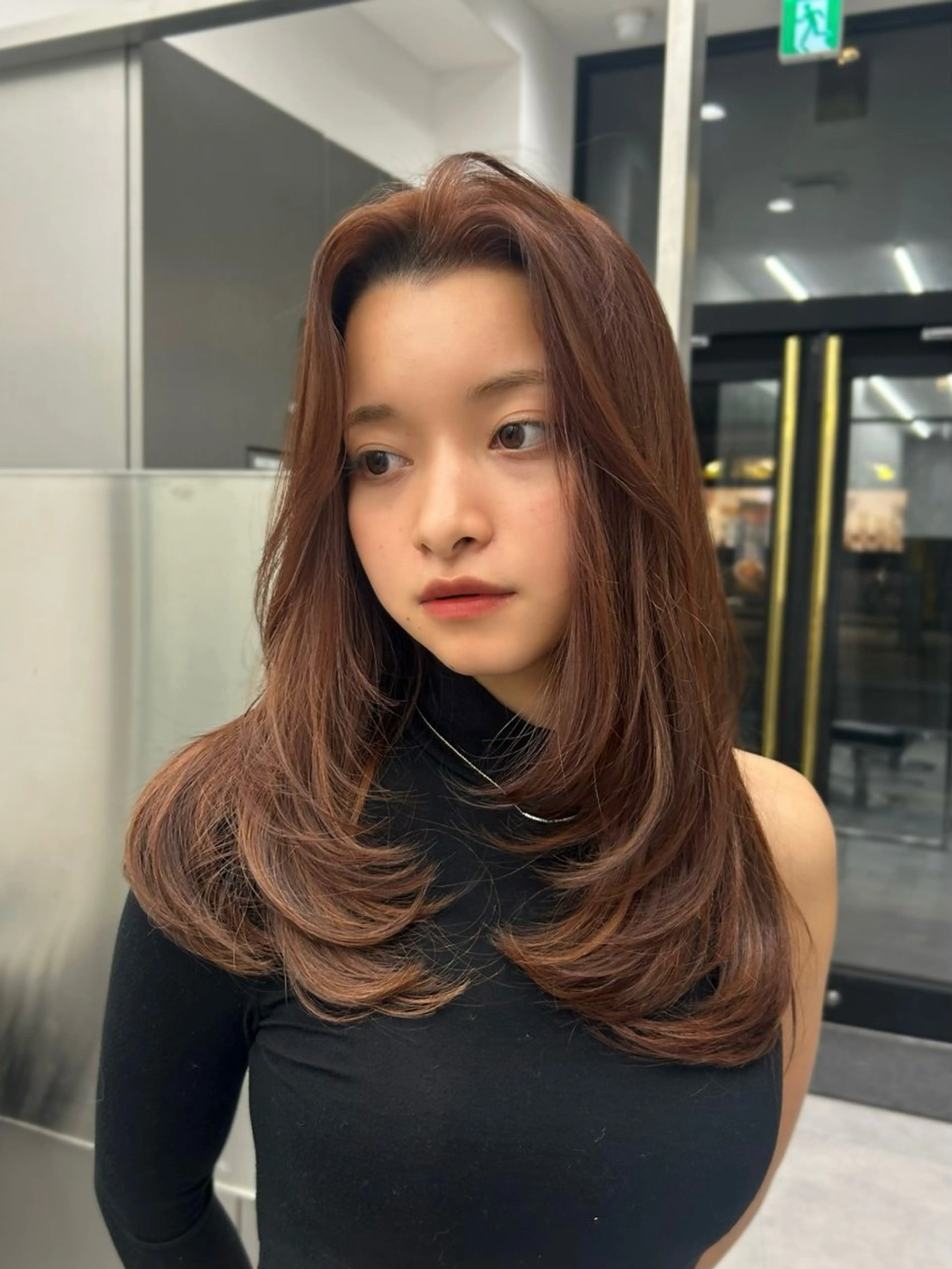 ロング オレンジブラウン レイヤーカット 大人レイヤー/艶髪 🇺🇸TOMONAのヘアスタイル