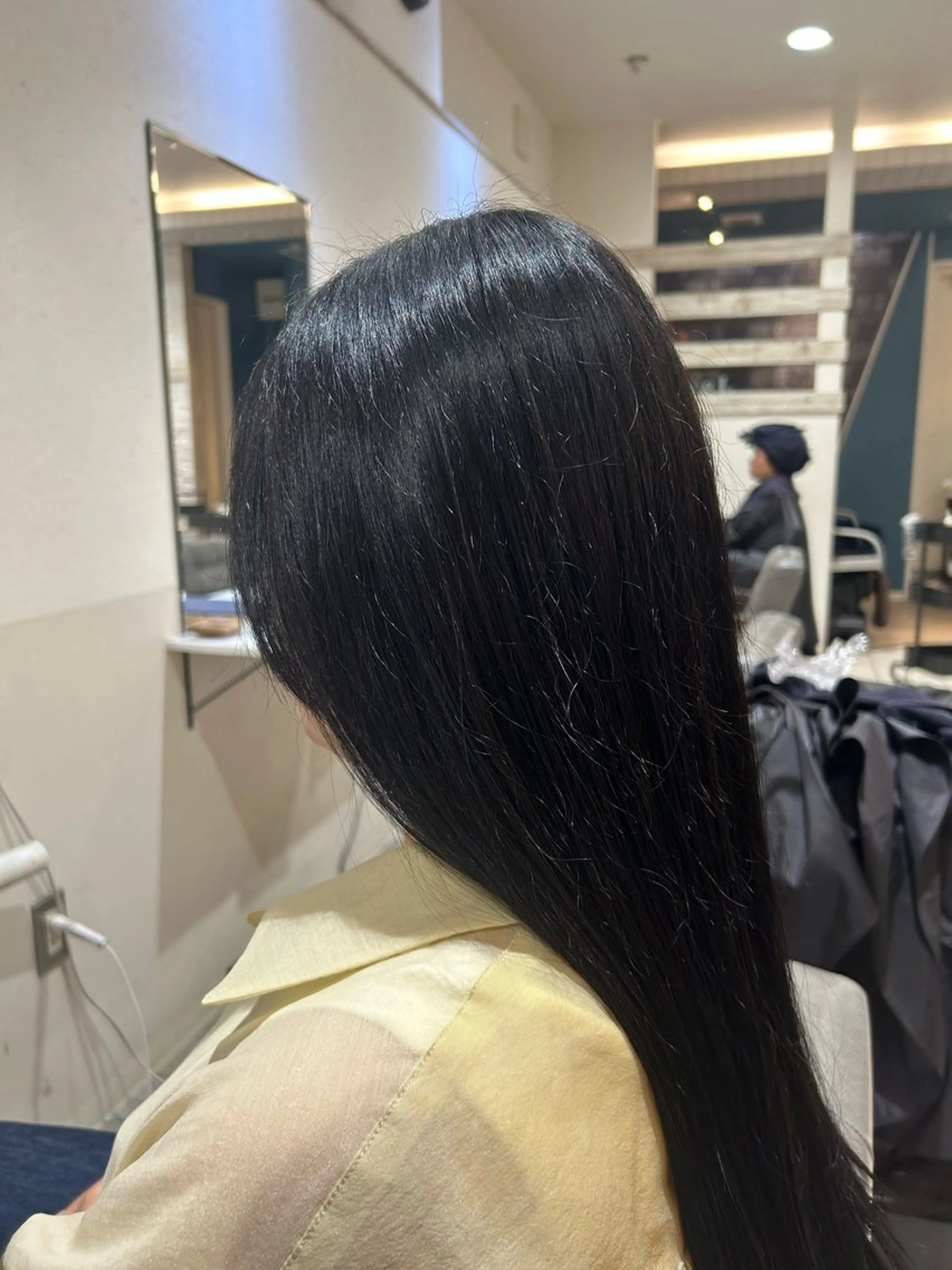 ロング カラー トリートメント カワクボ ミカのヘアスタイル