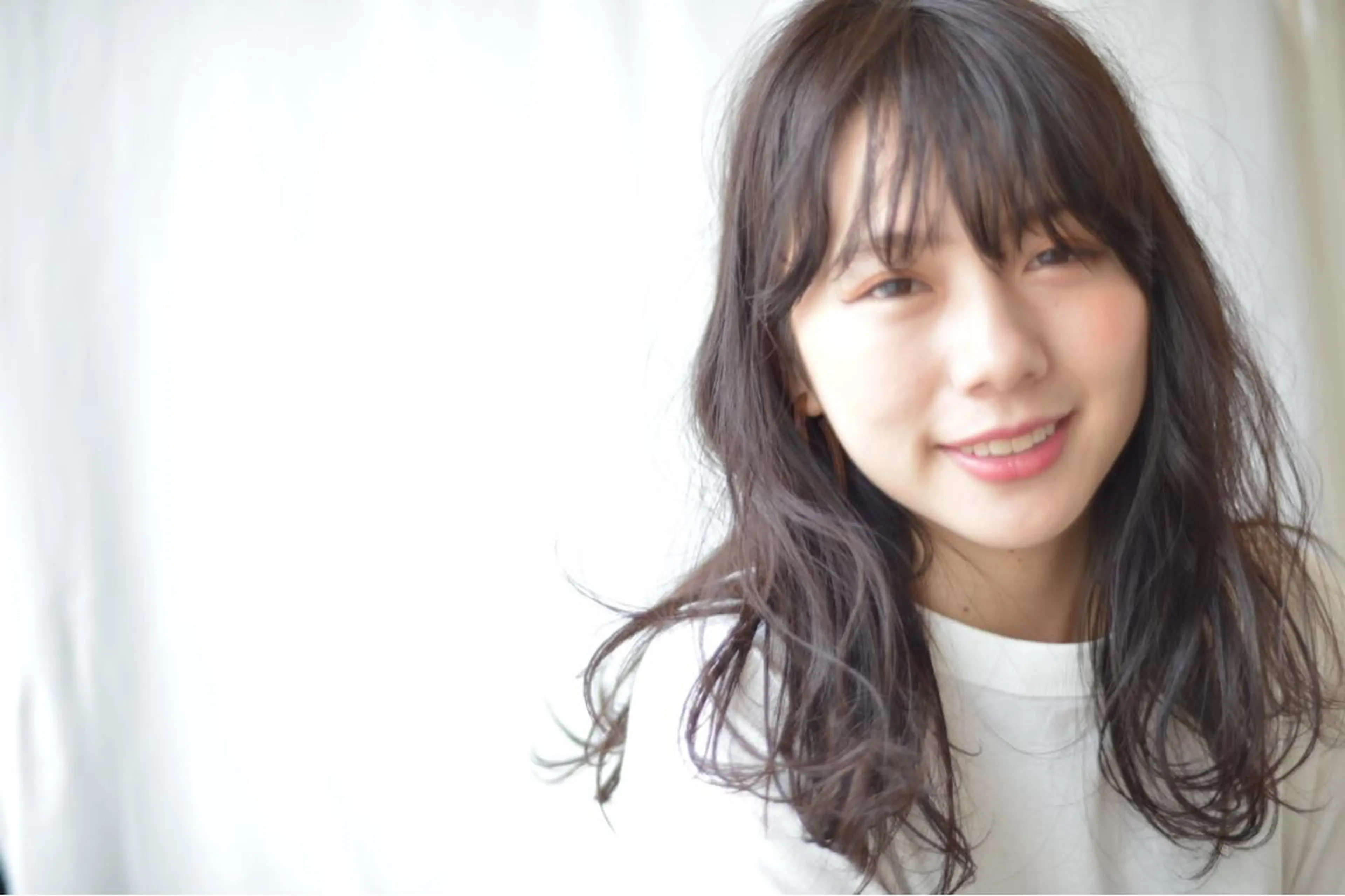 ロング GLROW haruhiのヘアスタイル