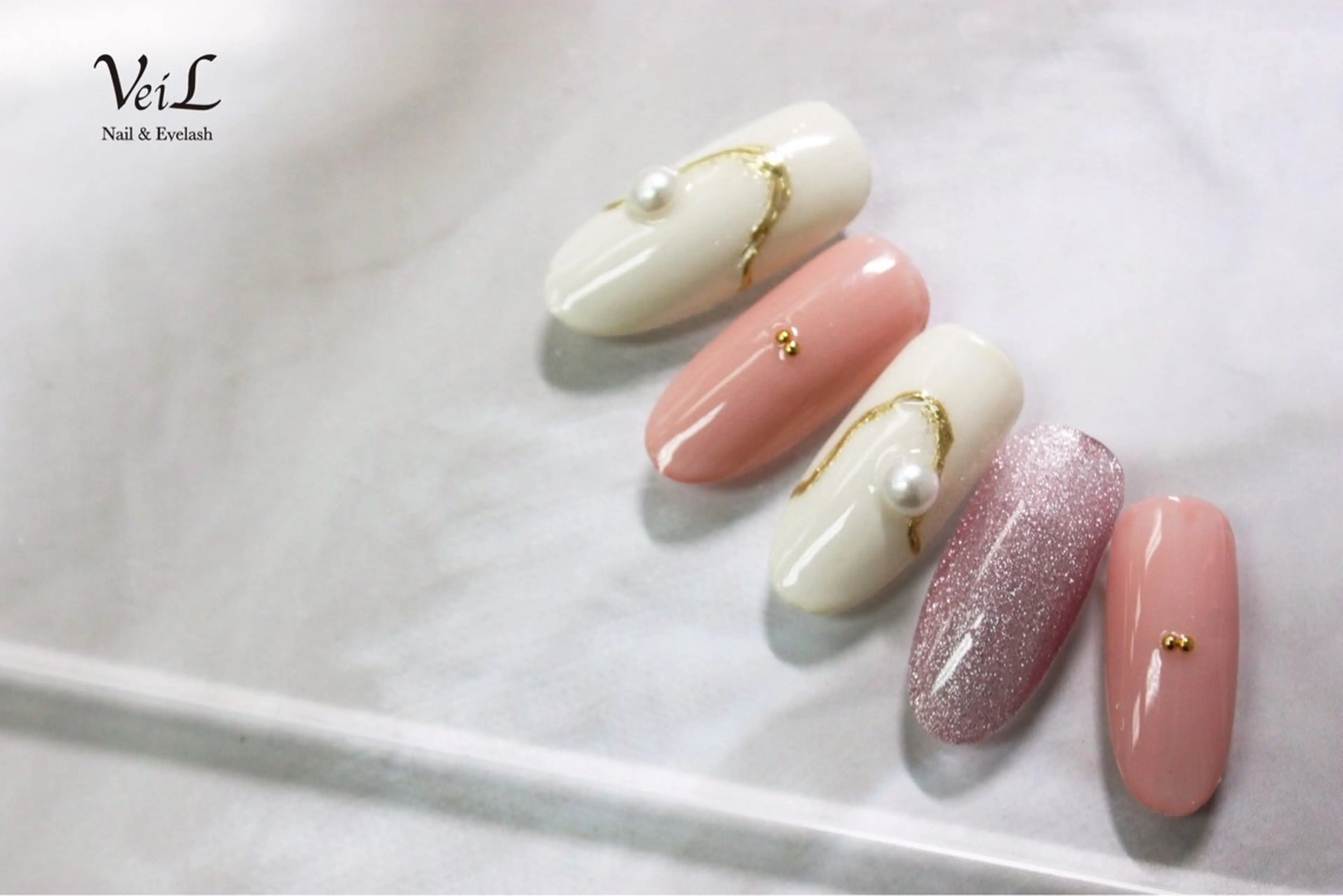 ネイル ハンドネイル 竿下 【ネイリスト】のネイルデザイン