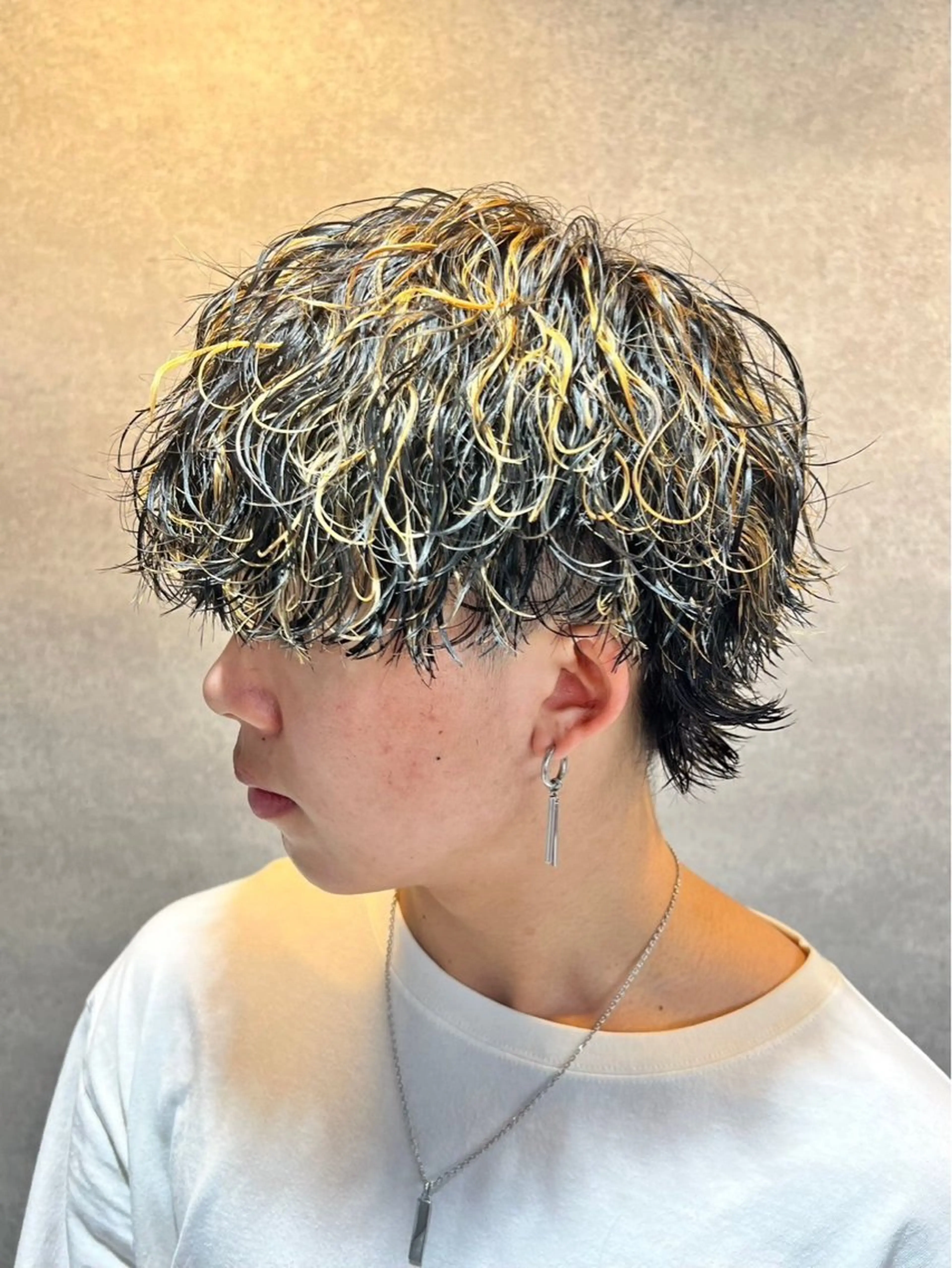 ショート パーマ メンズ *モデル募集🤍横浜 透明感カラー🫧のヘアスタイル
