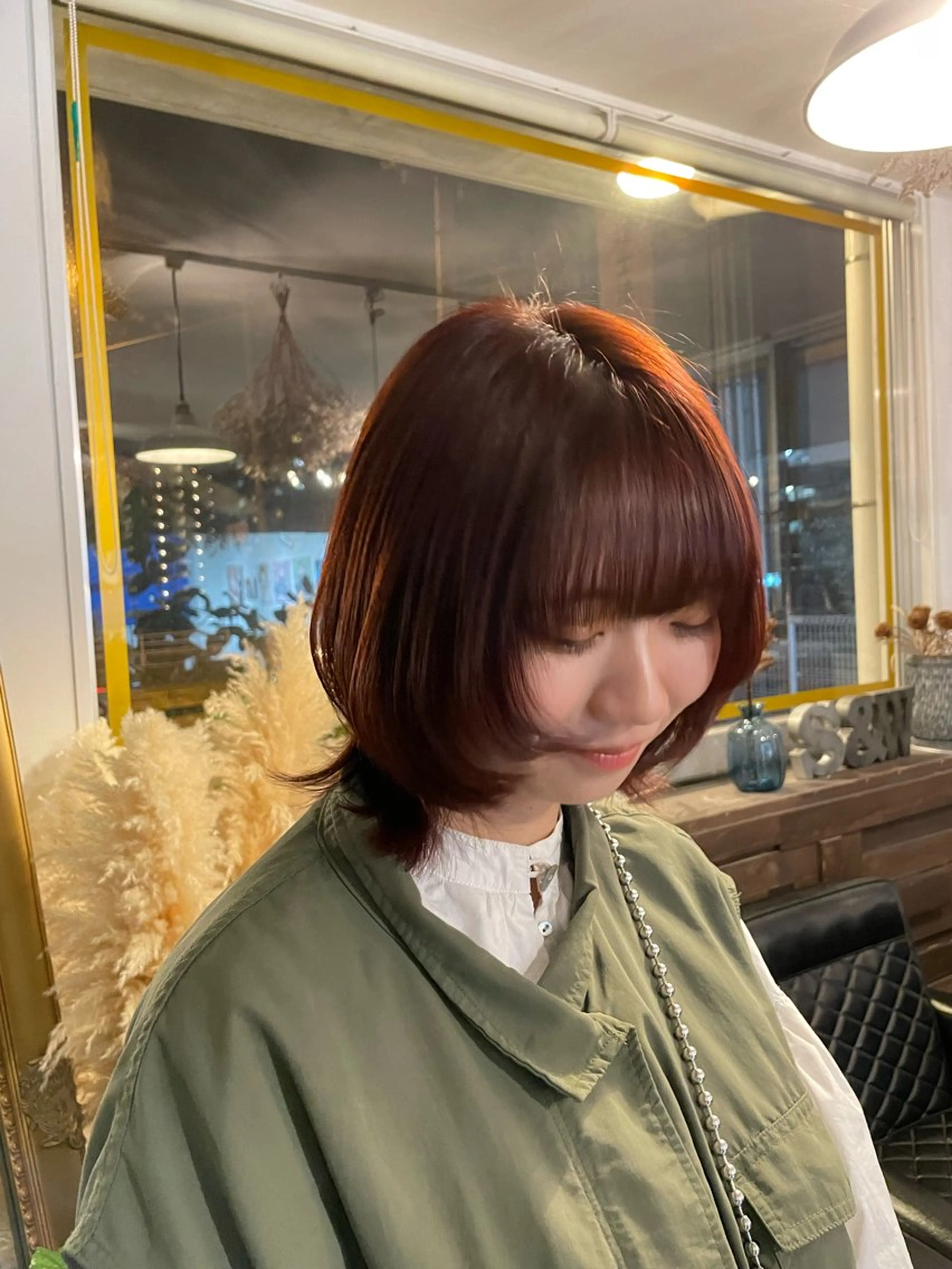 ミディアム カラー カット JERICHO HAIR所属・河野 由佳の眉毛・アイブロウイメージ
