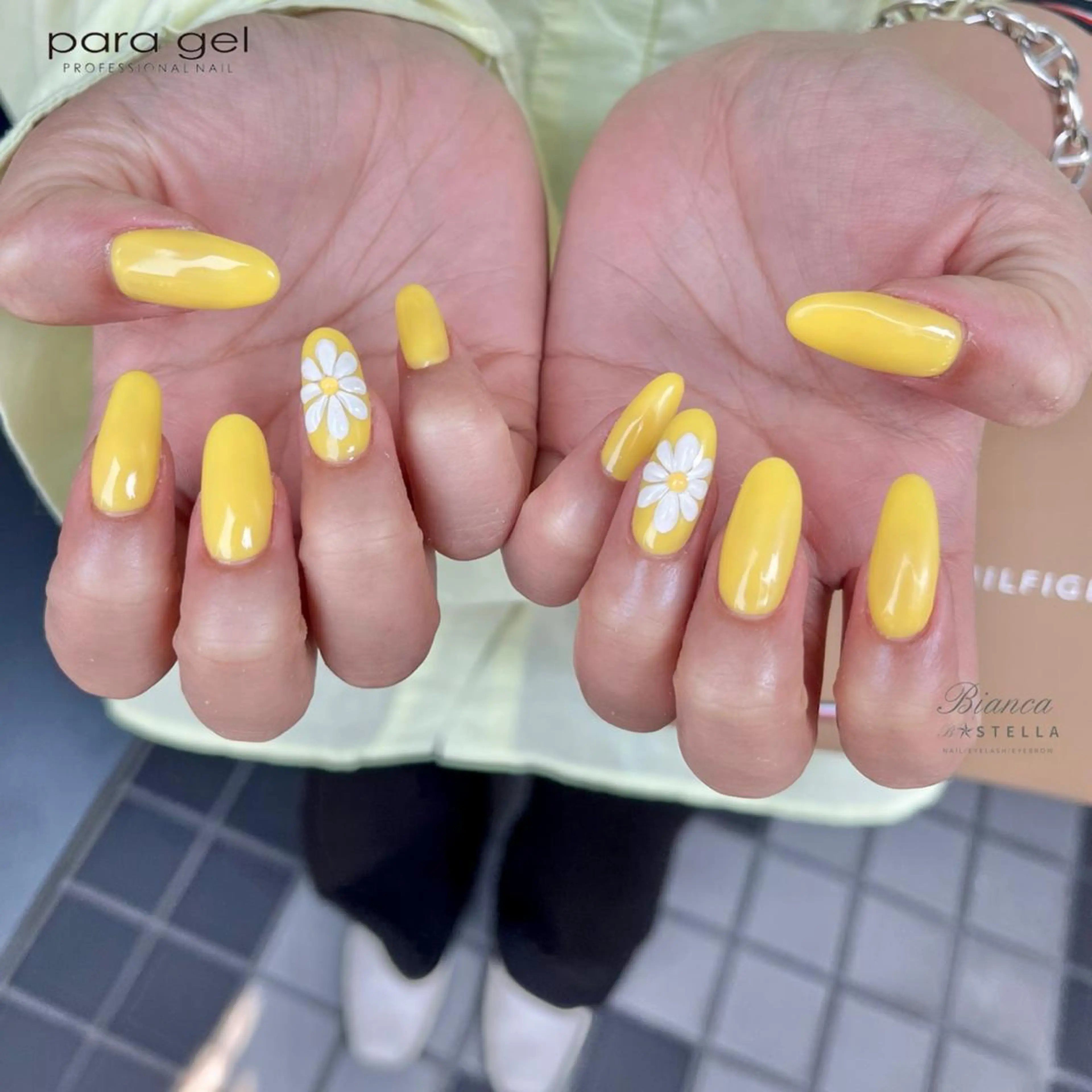 ネイル アートネイル クリアネイル Mojyam nail所属・松本 実咲のネイルデザイン