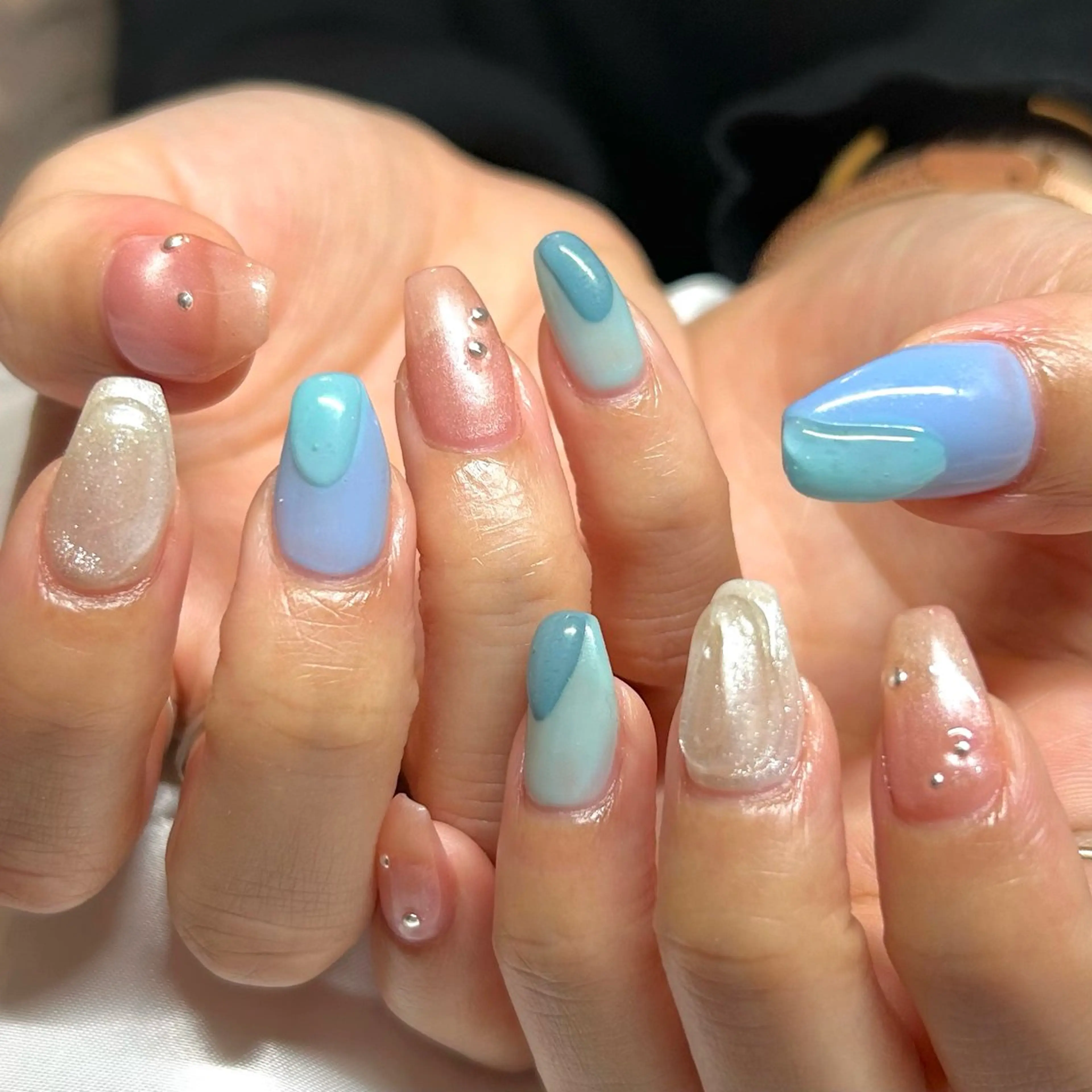 ネイル ぷっくりネイル shine'an fuka🌿🫧のネイルデザイン