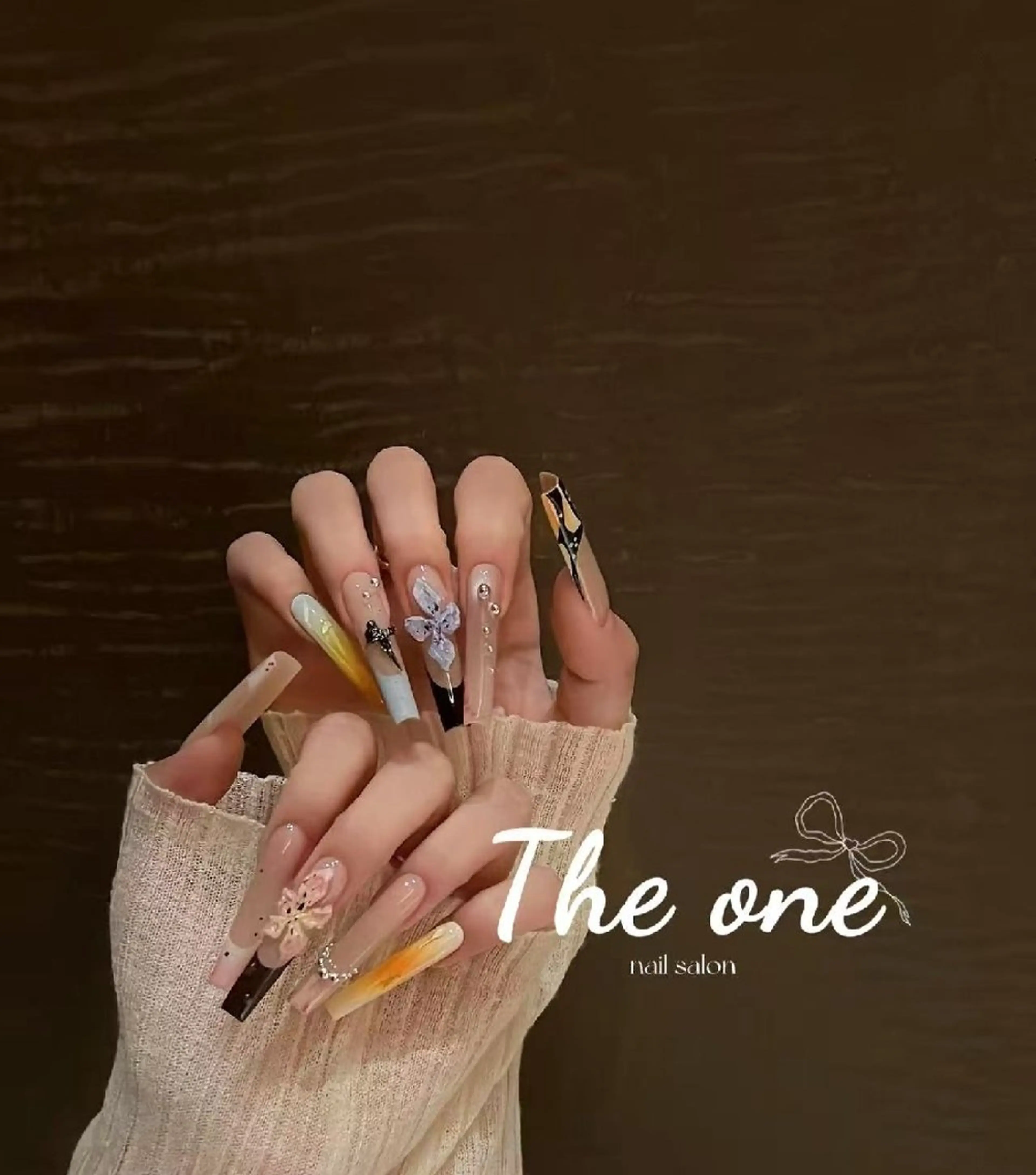 ネイル Theone栄店 伊藤のネイルデザイン