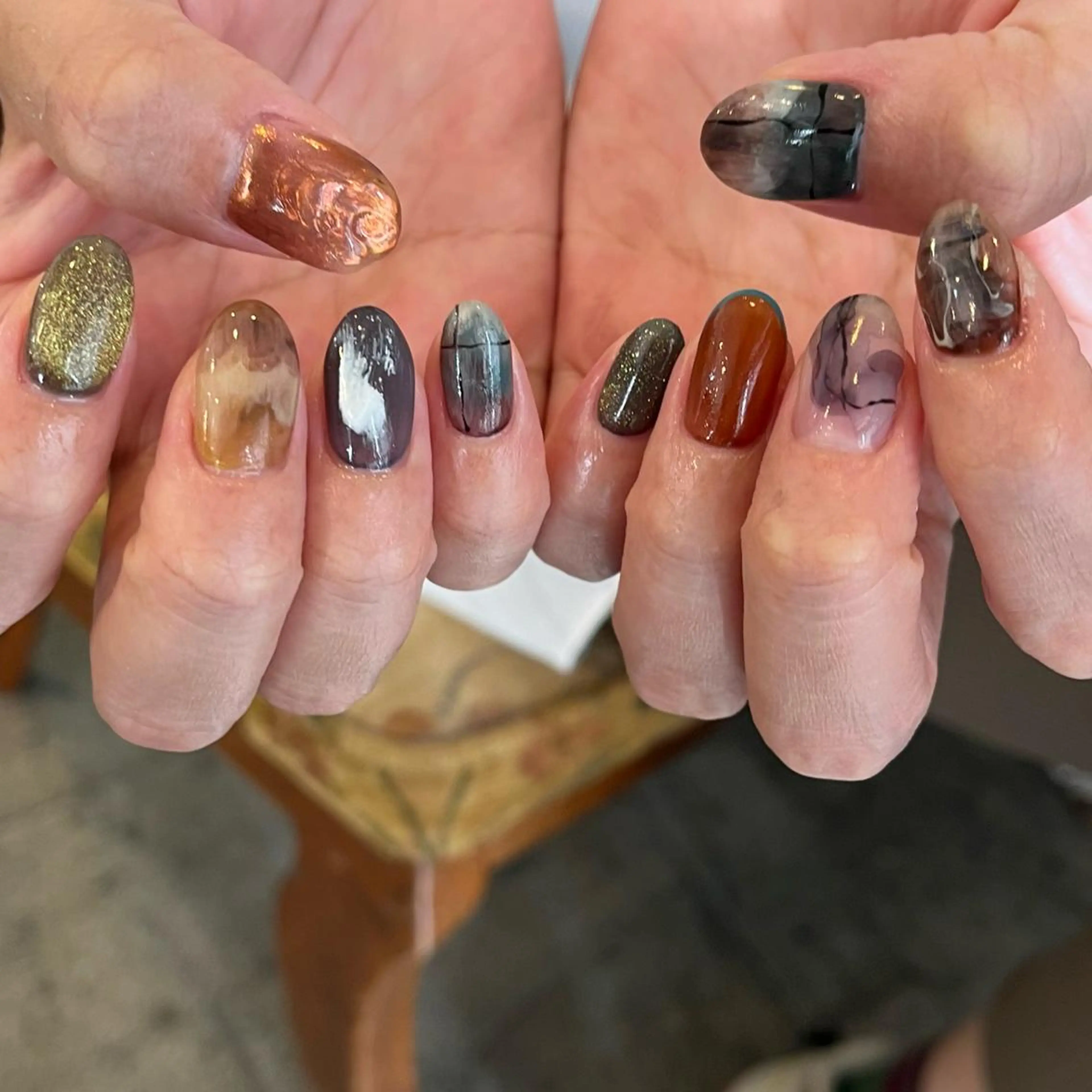 ネイル ハンドネイル Trico Antique所属・岩本 杏のネイルデザイン