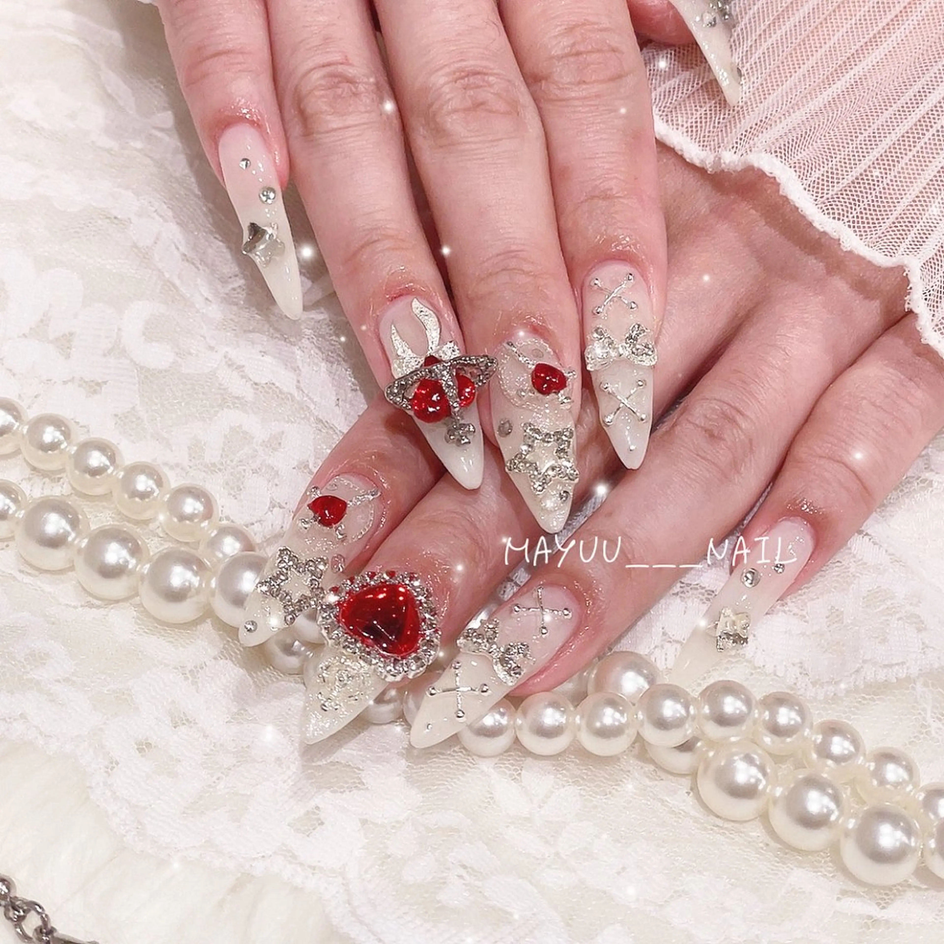 ネイル 🎀 Mayu 🎀痛ネイルのネイルデザイン