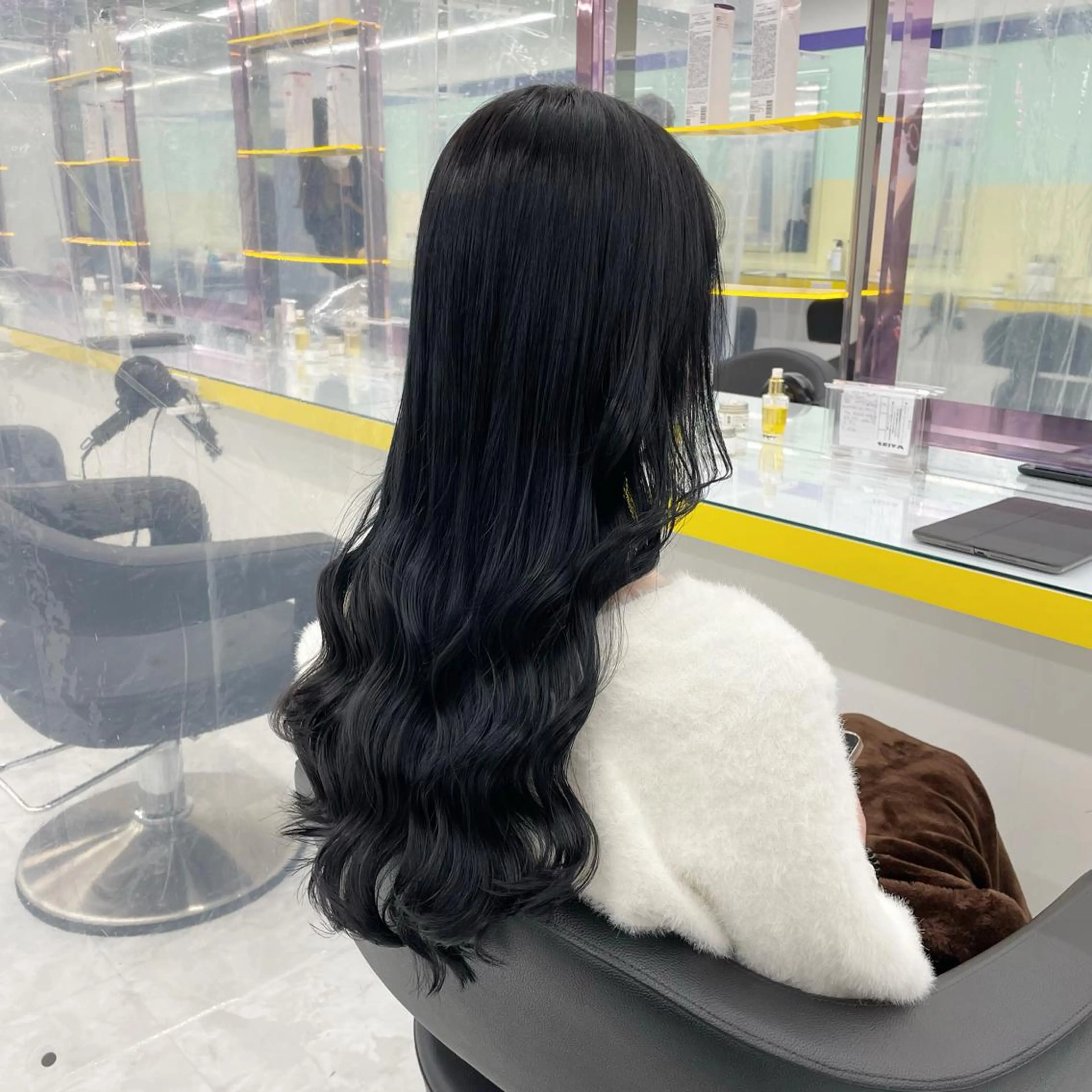 ミディアム カラー パーマ ヘアアレンジ メンズ ヘアカラー トリートメント ヘッドスパ ヘアセット 💜寒色特化 門脇誠弥💜のヘアスタイル