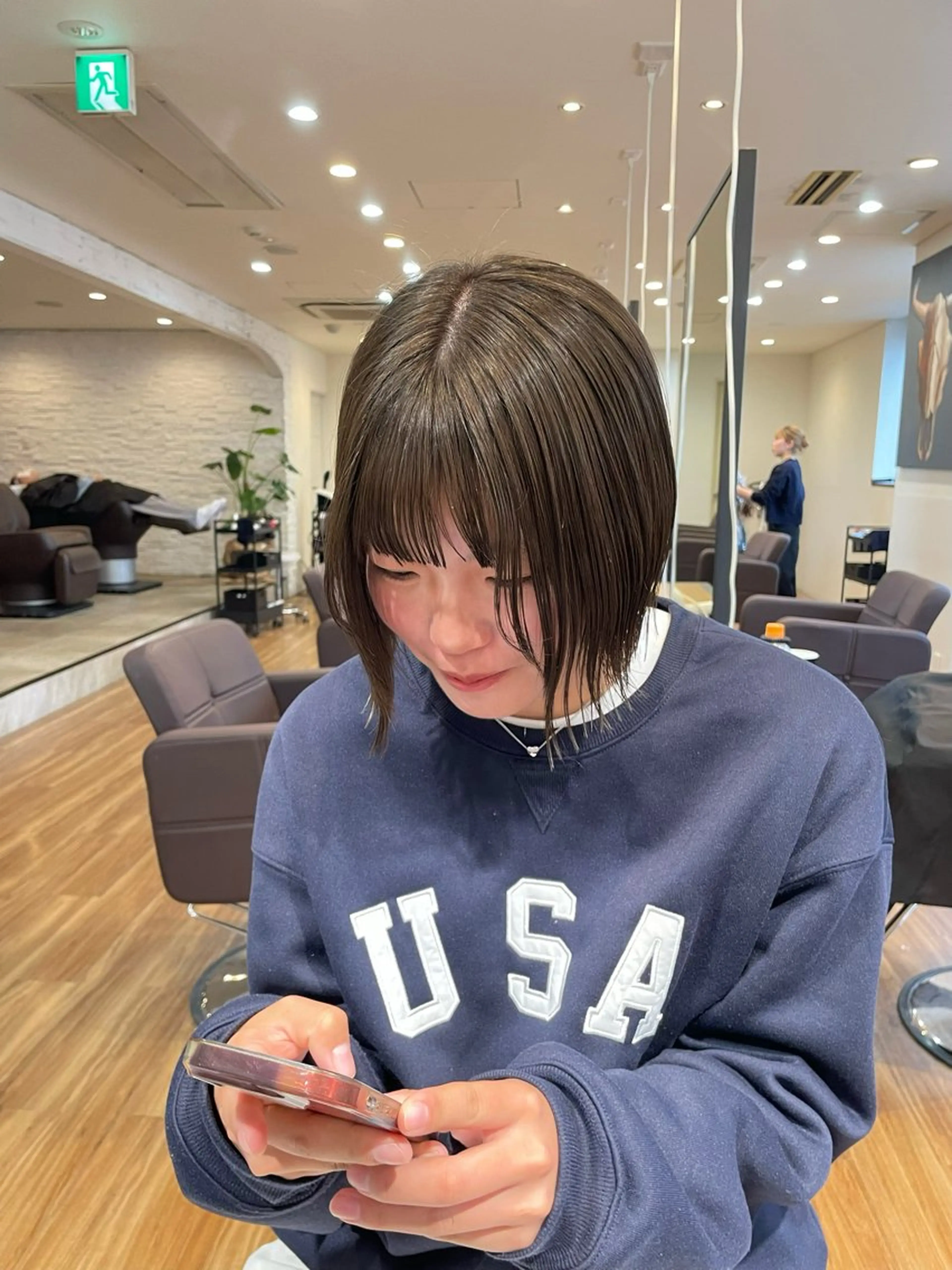 ショート カット ヘアカラー nora吉祥寺所属・久我 彩音のヘアスタイル