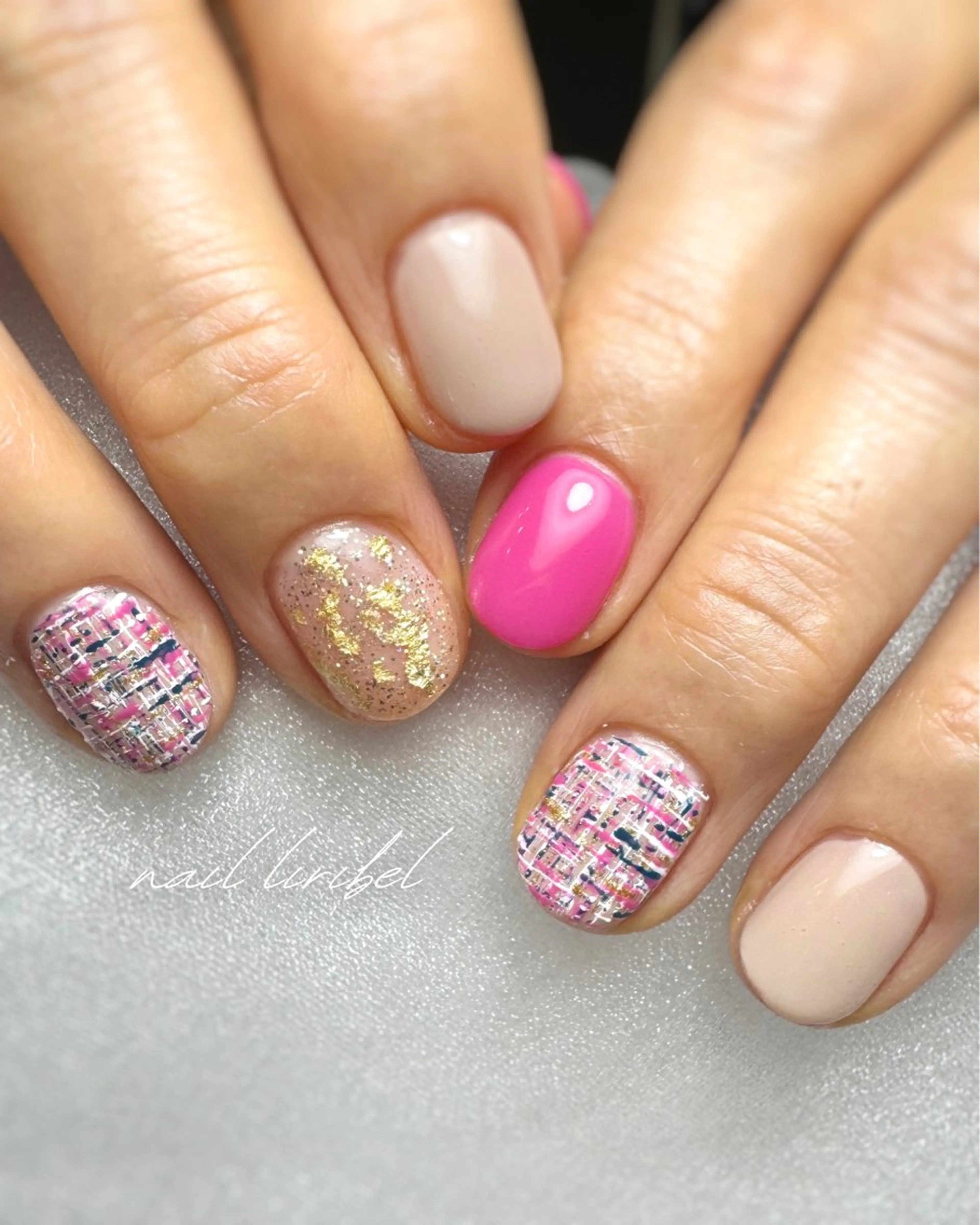 ネイル アートネイル ラメ(グリッター) ピンク ツイードネイル ハンドネイル Nail Liribelのネイルデザイン