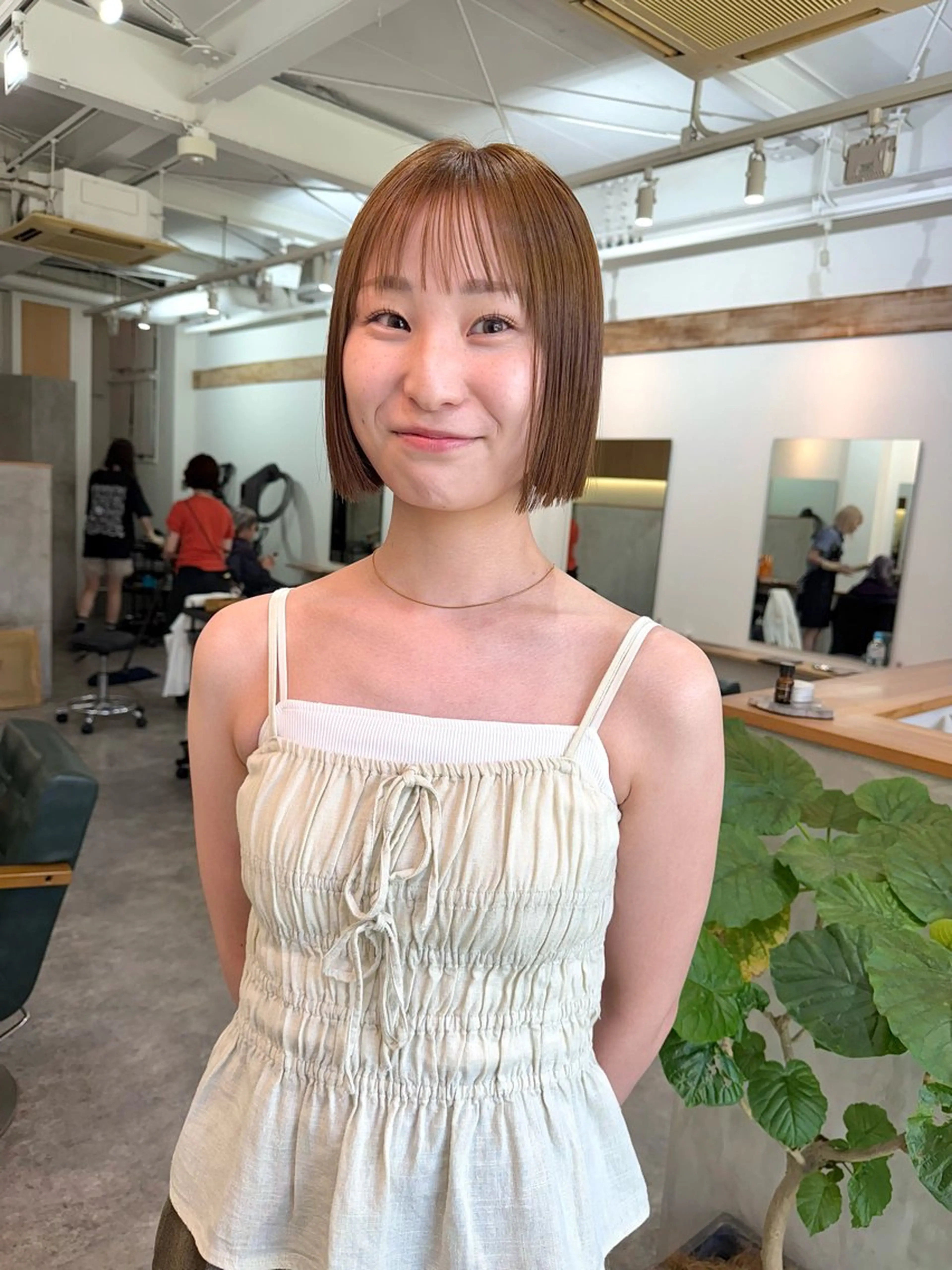 ショート カラー アッシュ ベージュカラー ボブ パーマ/透明感カラー /ボブ/吉田一生のヘアスタイル