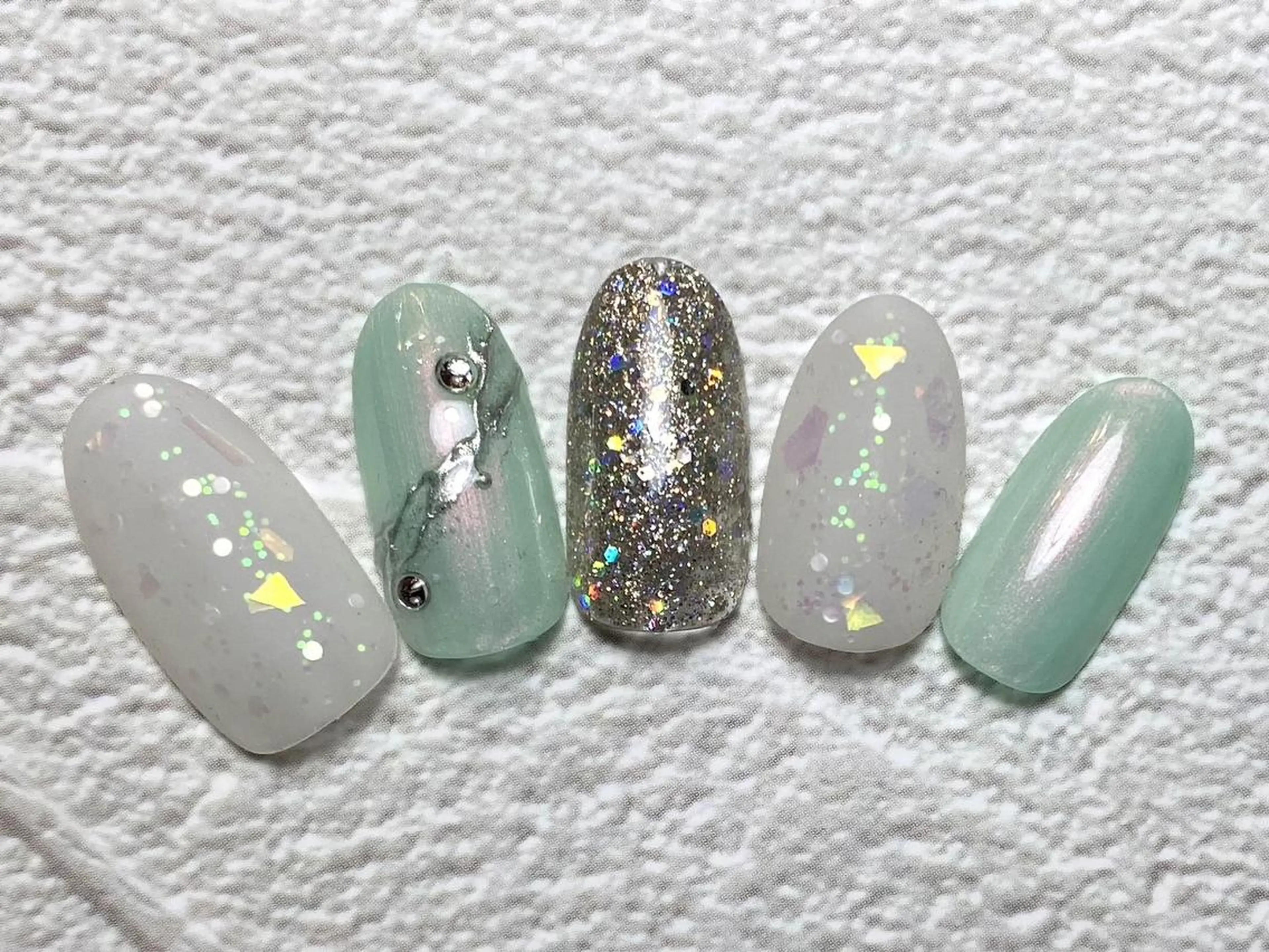 ネイル ハンドネイル Ellie Nail Honamiのネイルデザイン