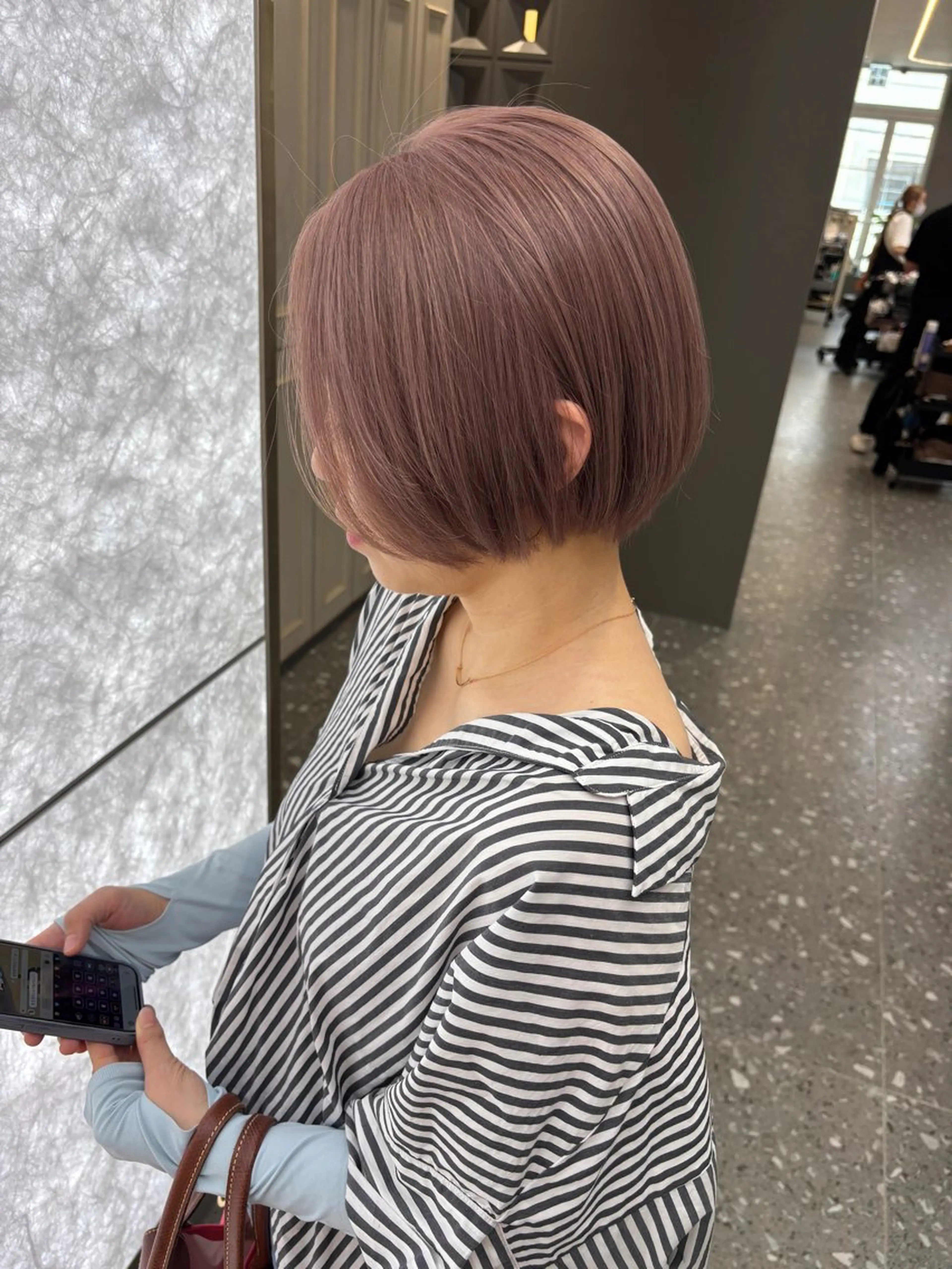 ショート カラー カット ヘアカラー トリートメント 🫧 栄ハイトーン Yasuyo🫧のヘアスタイル