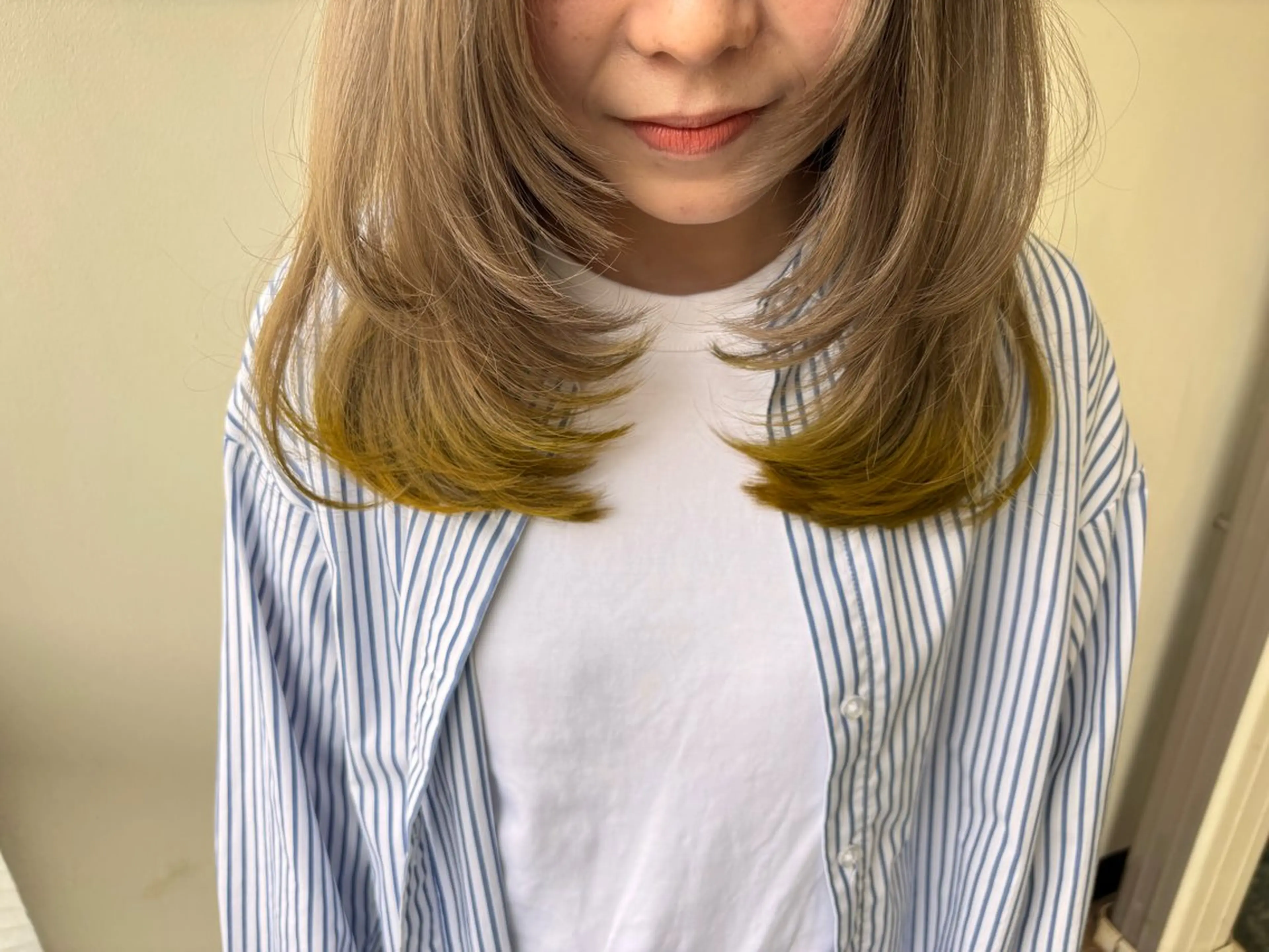 セミロング レイヤーカット 韓国ヘア🇰🇷 SAYAのヘアスタイル