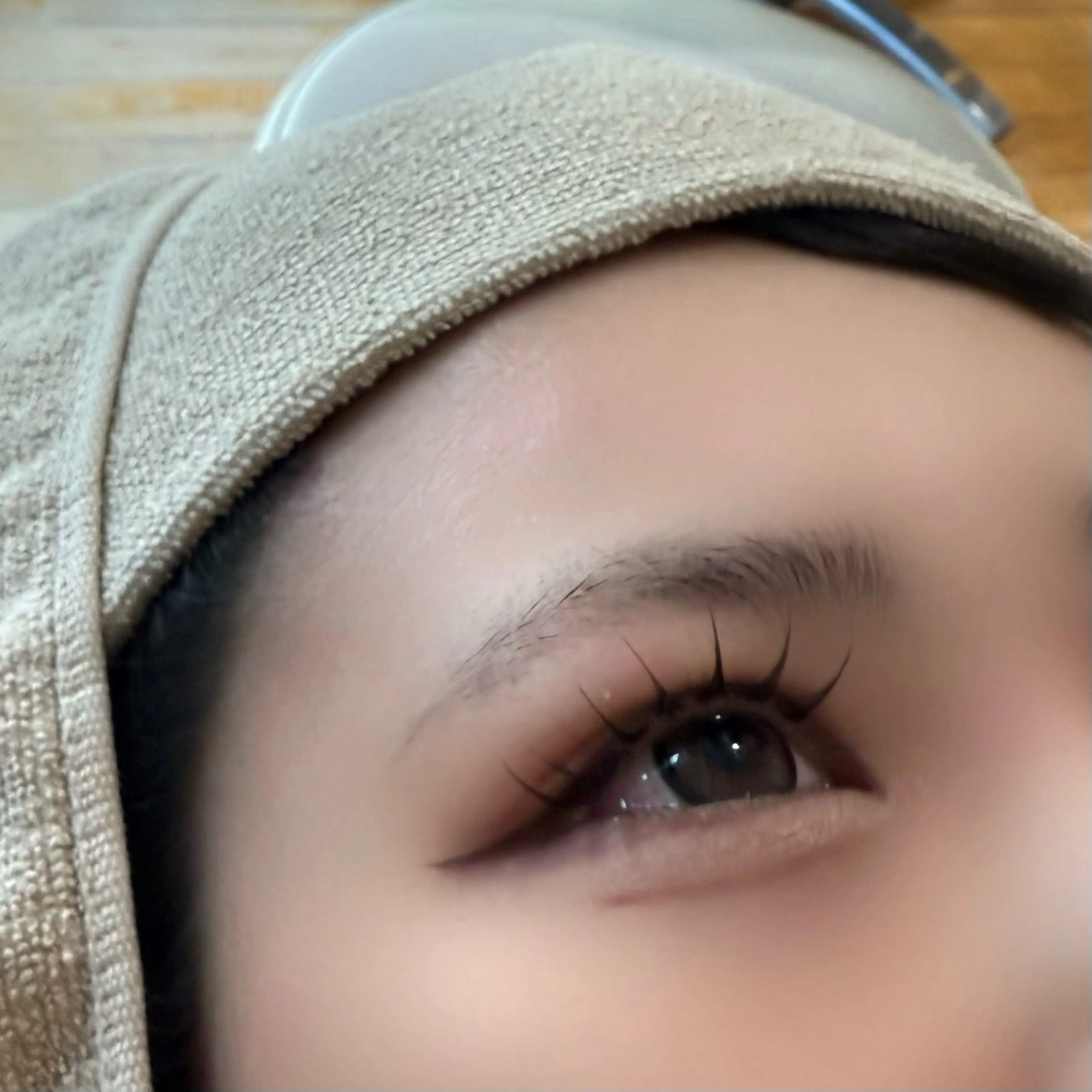 マツエク・マツパ femme 當田 莉央のヘアスタイル