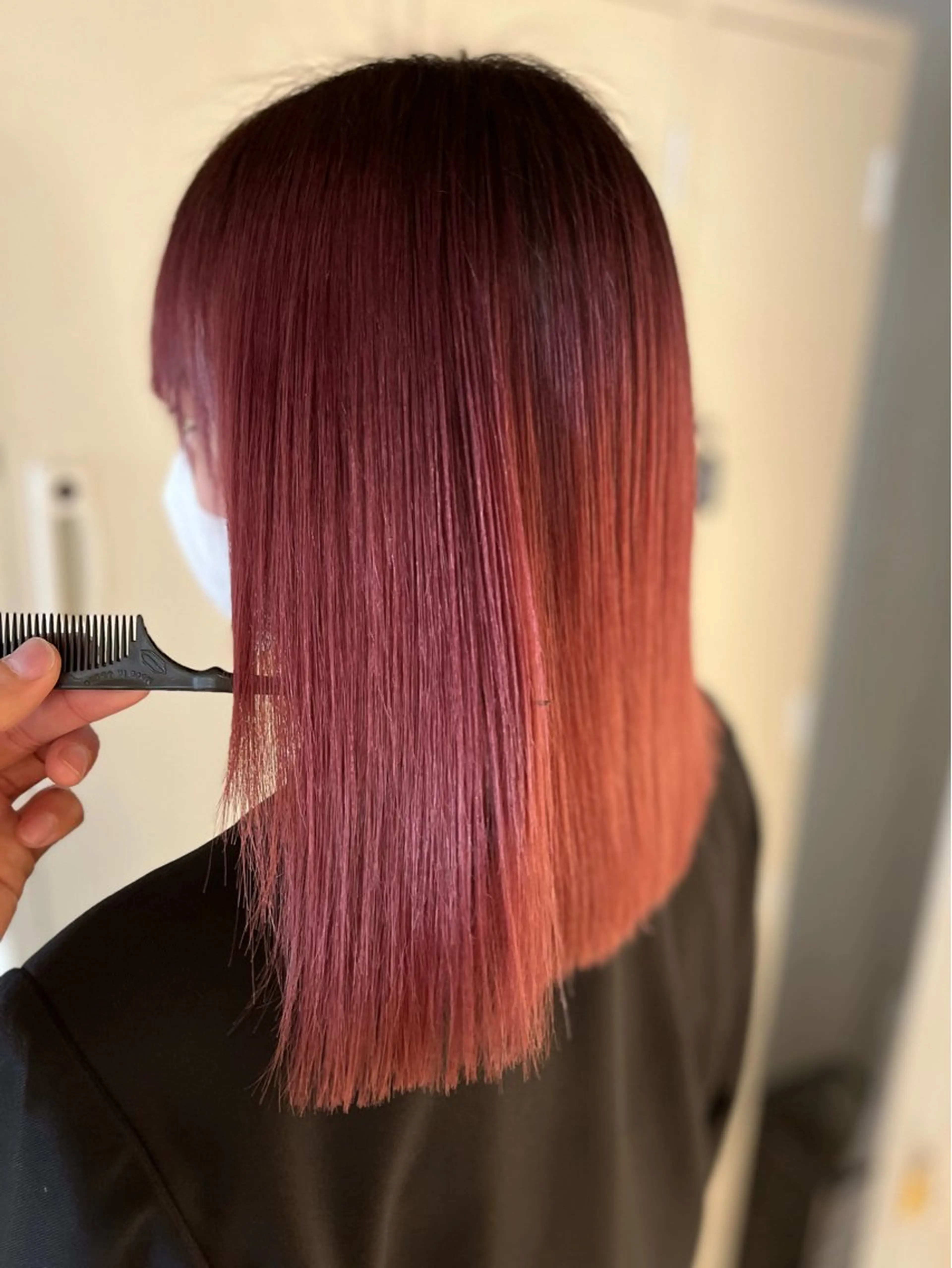 ミディアム カラー ヘアカラー トリートメント エクステ ヘアセット エクステ/プル エクステKOICHIのヘアスタイル