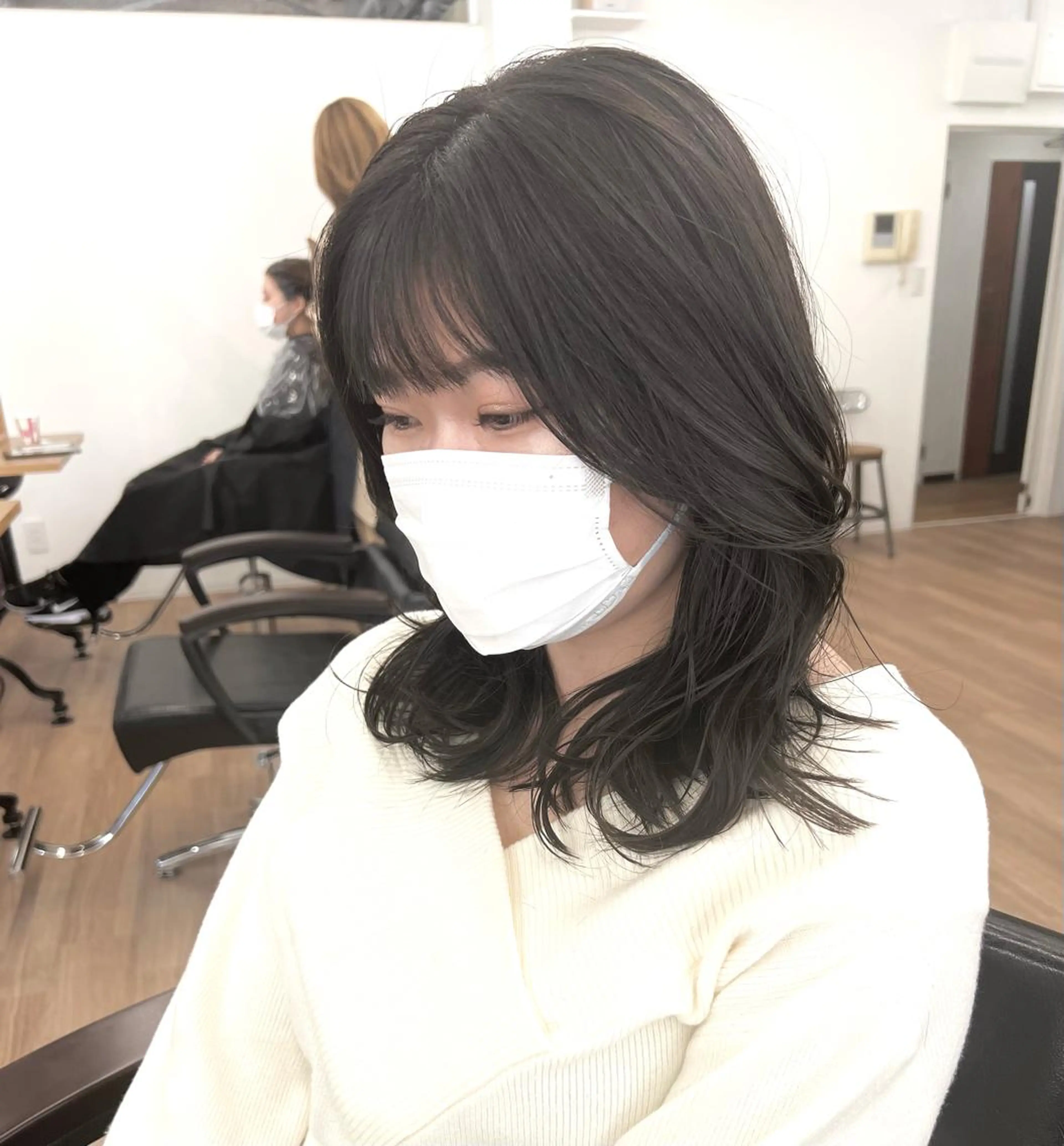 ミディアム ミディアムレイヤー アッシュ ミルクティーブラウン ピンクブラウン ハイライト ユウハウス BIJOU所属・ユウハウス/ ryousukeのヘアスタイル