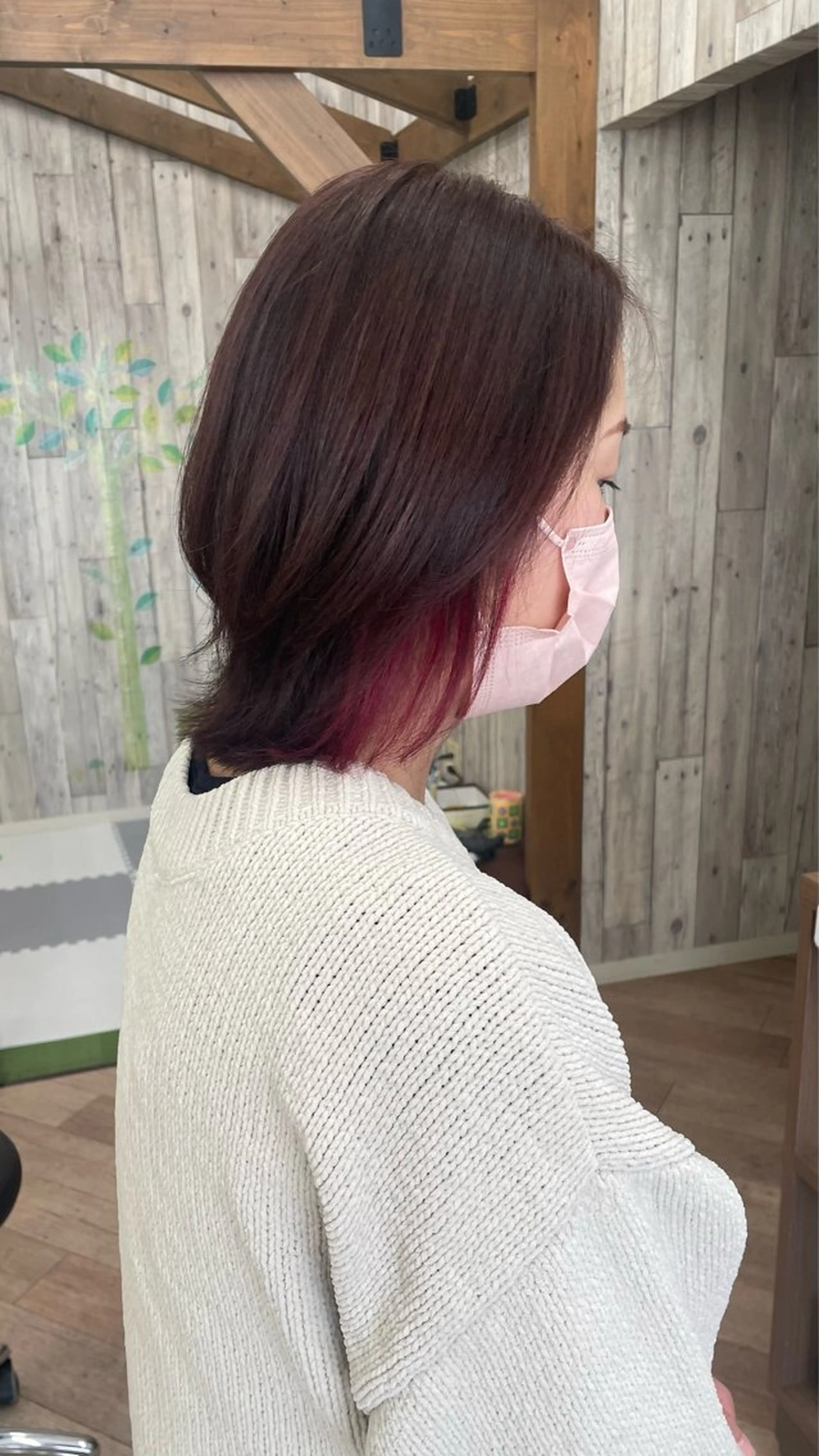 ミディアム ピンクブラウン ヘアカラー シミズ カエデ🍁のヘアスタイル