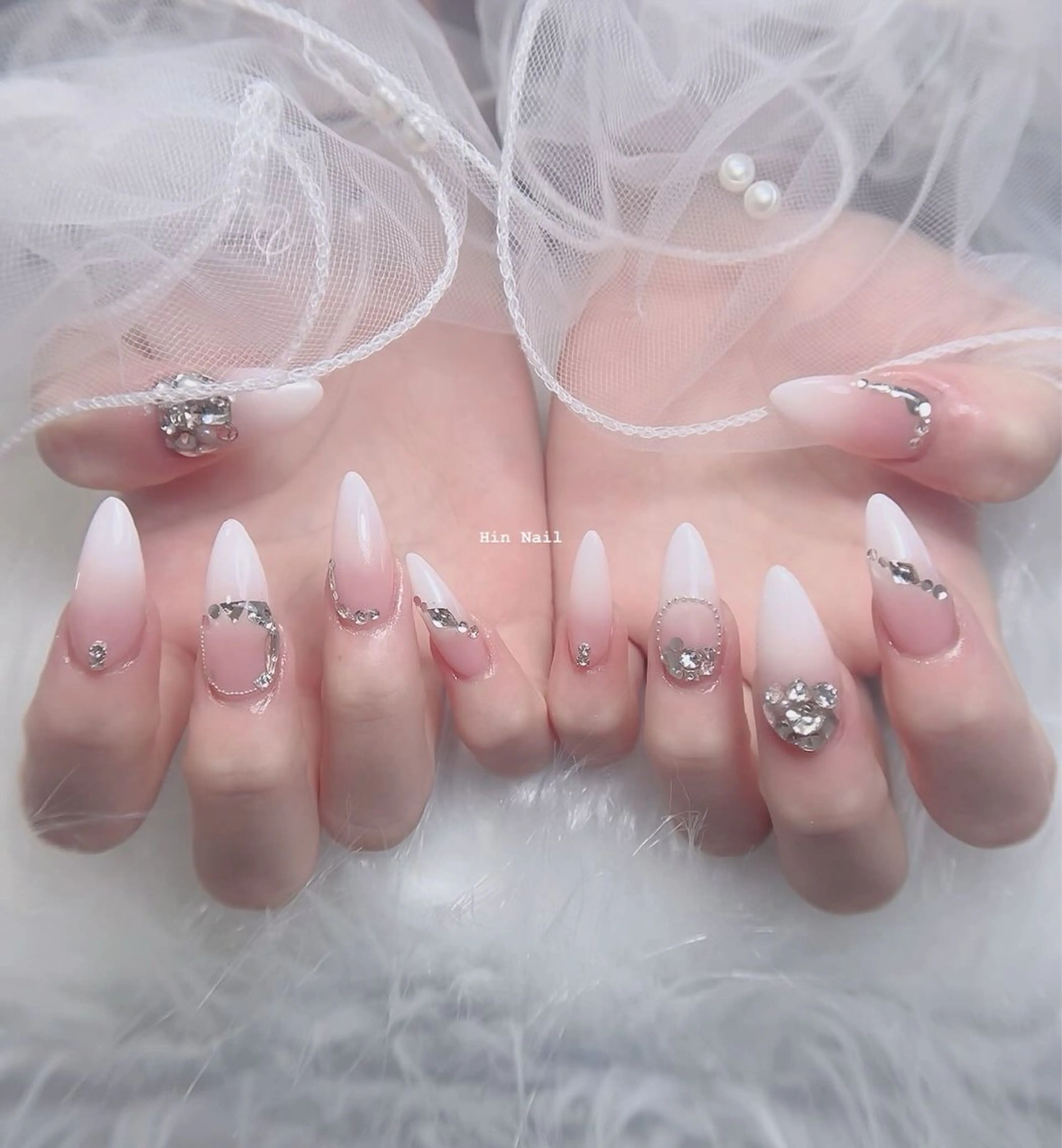 ネイル ハンドネイル HIN NAILのネイルデザイン