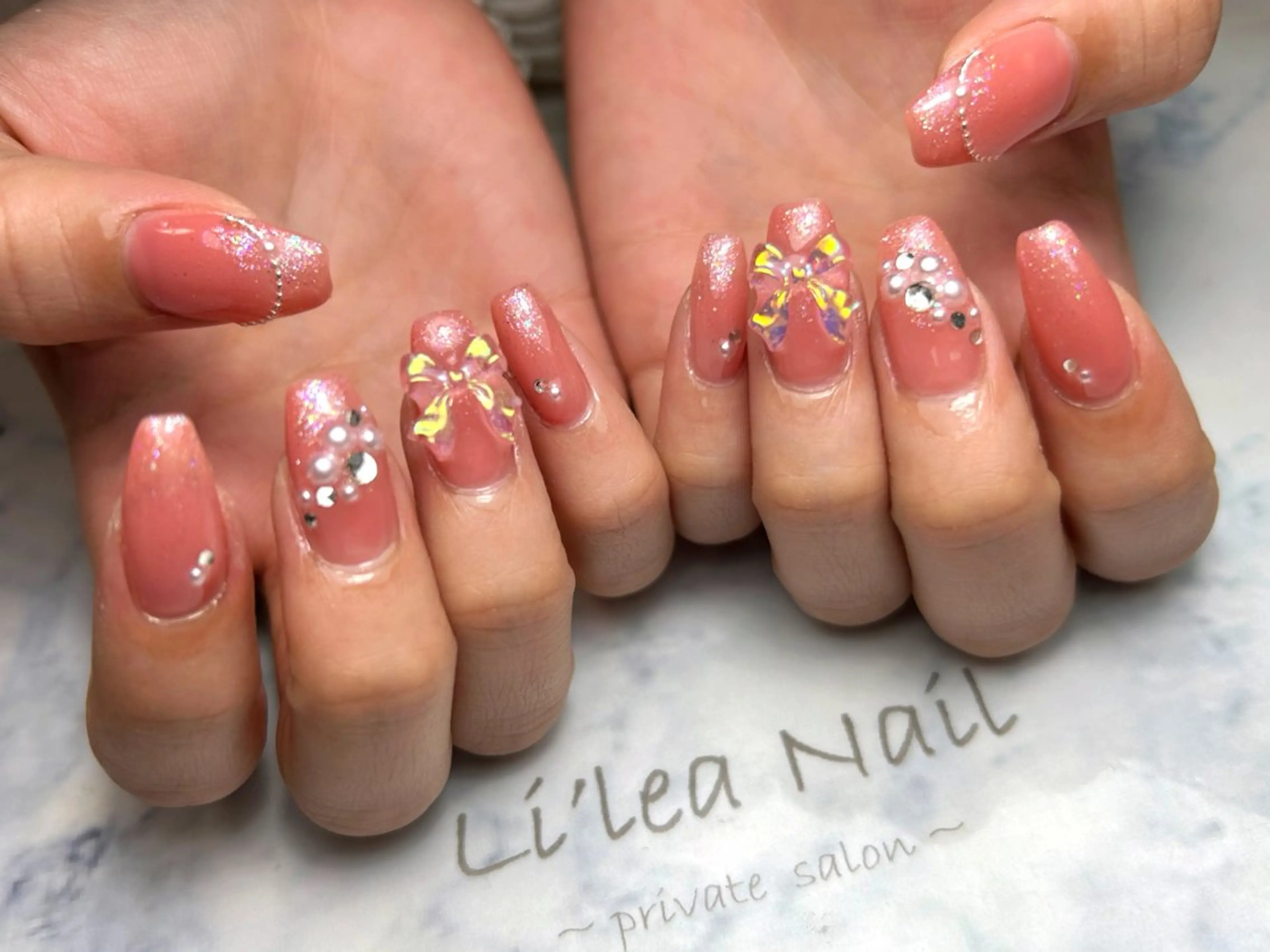 ネイル Li'leaNail AINAのネイルデザイン