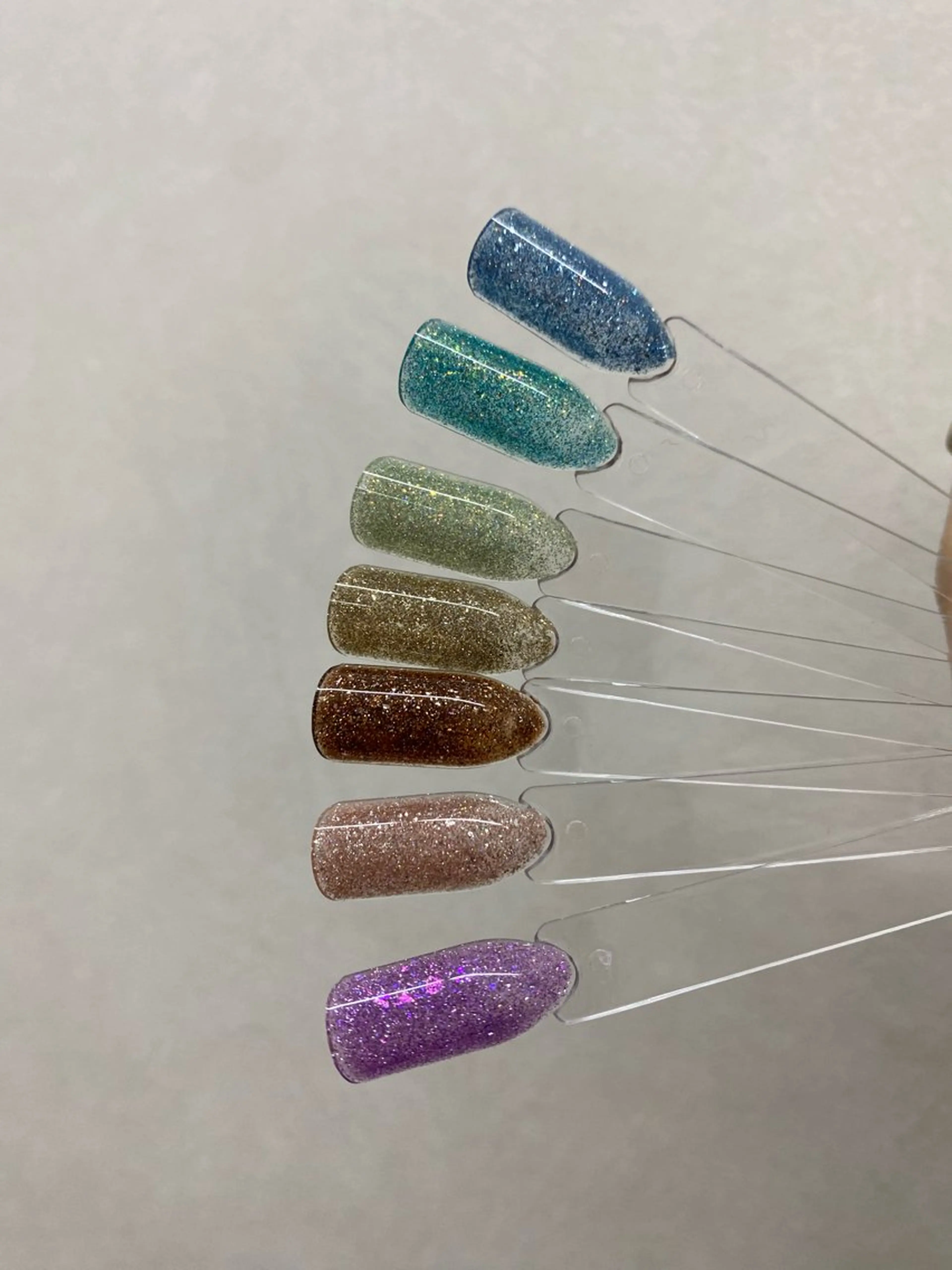 ネイル ハンドネイル ニュアンス / 鉱物 natsukiのネイルデザイン