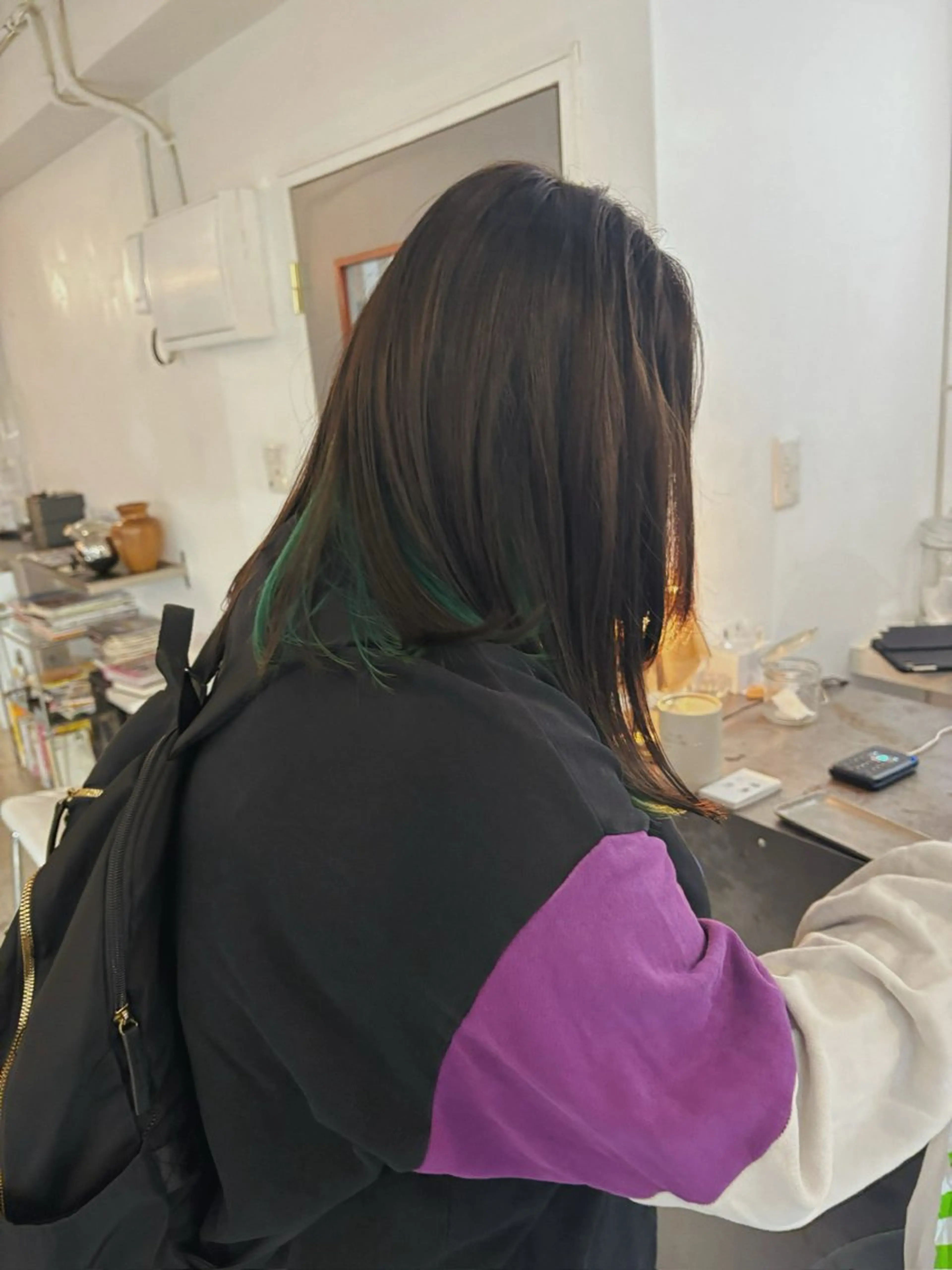 ミディアム カラー オト/レイヤー/ 暖色カラーのヘアスタイル