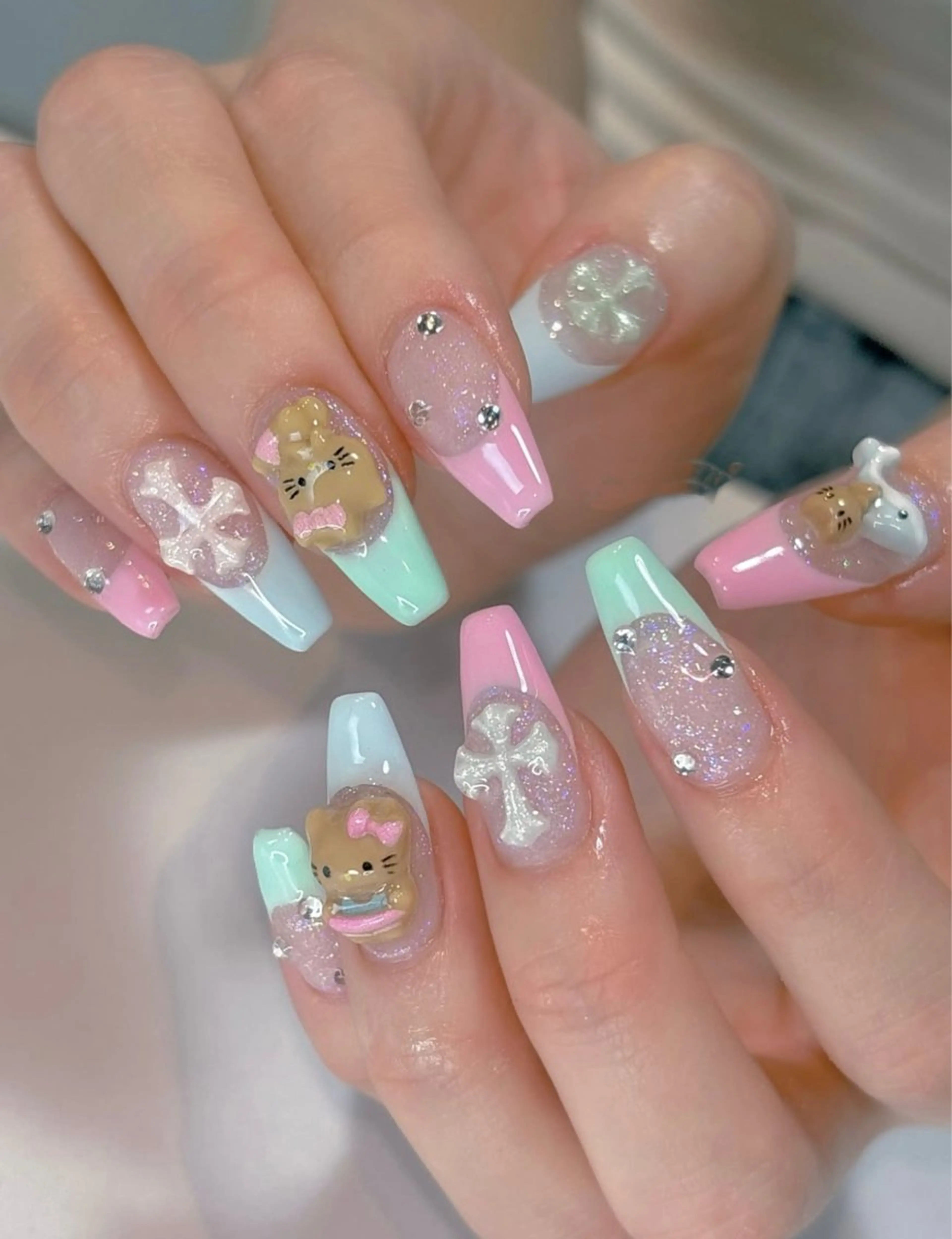 ネイル ハンドネイル BERA NAILSのネイルデザイン