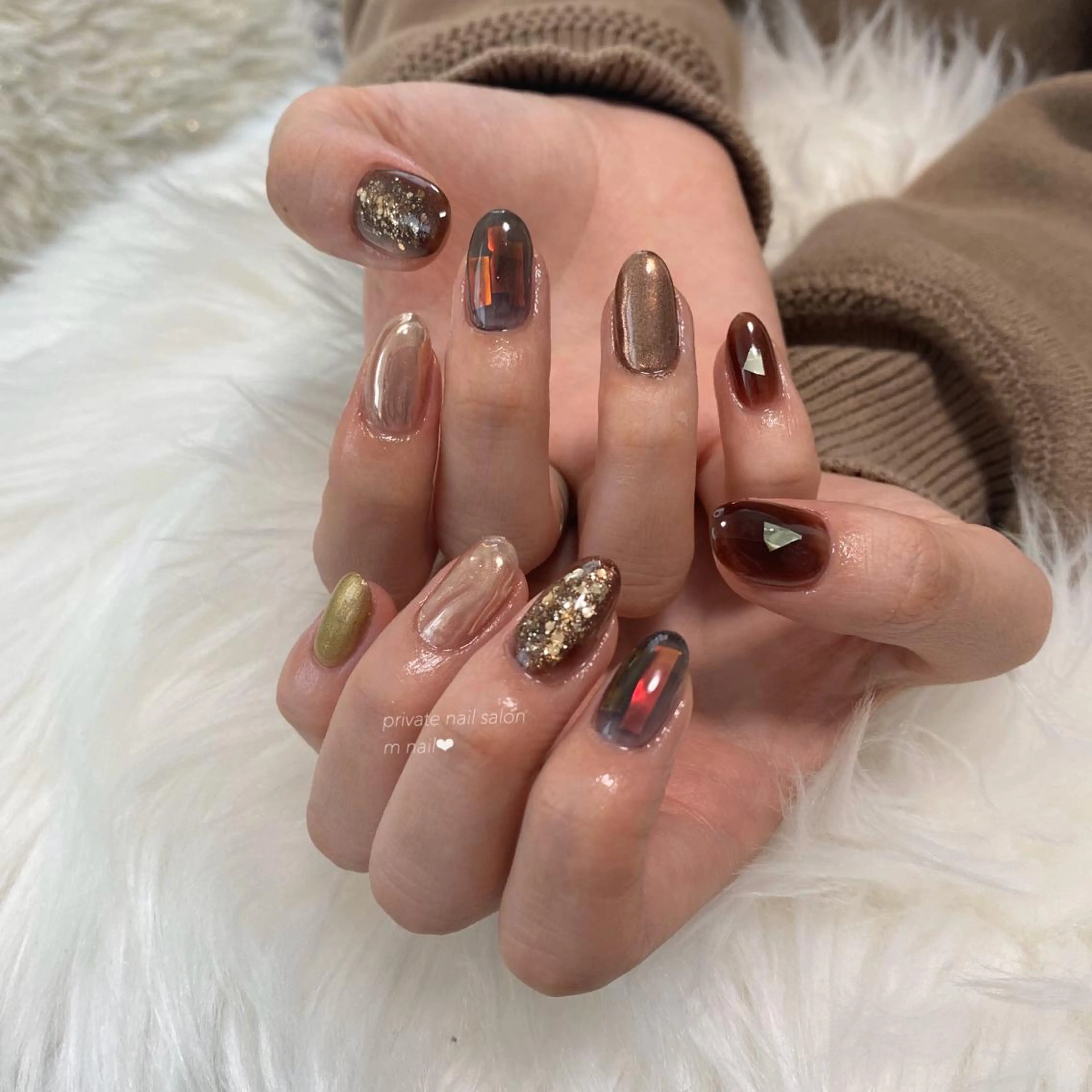 ネイル ブラウン ハンドネイル 小河原 舞のネイルデザイン