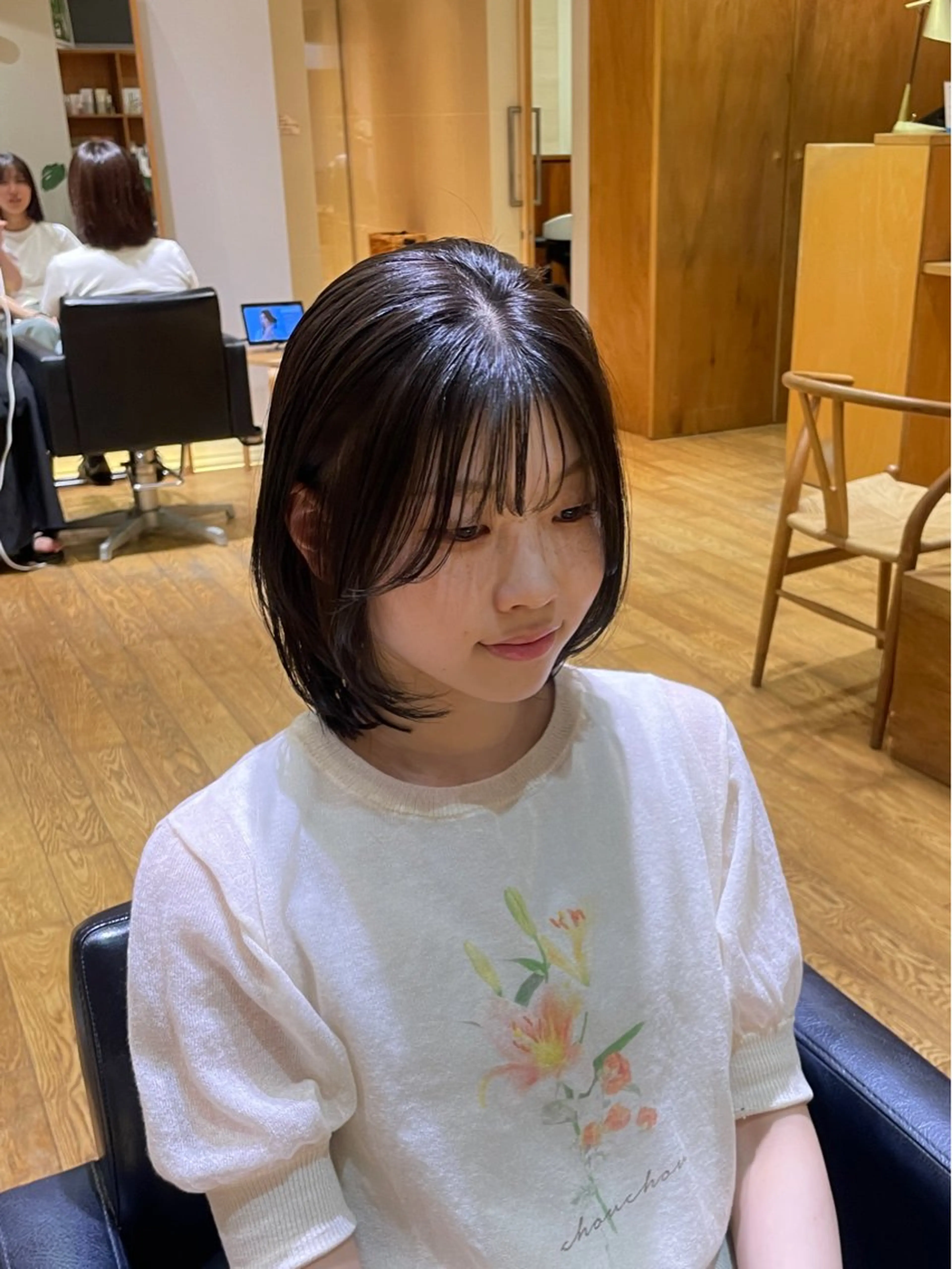 ミディアム カラー レイヤーカット カット ヘアカラー トリートメント mixパーマ/暖色 カラー/ひかるのヘアスタイル