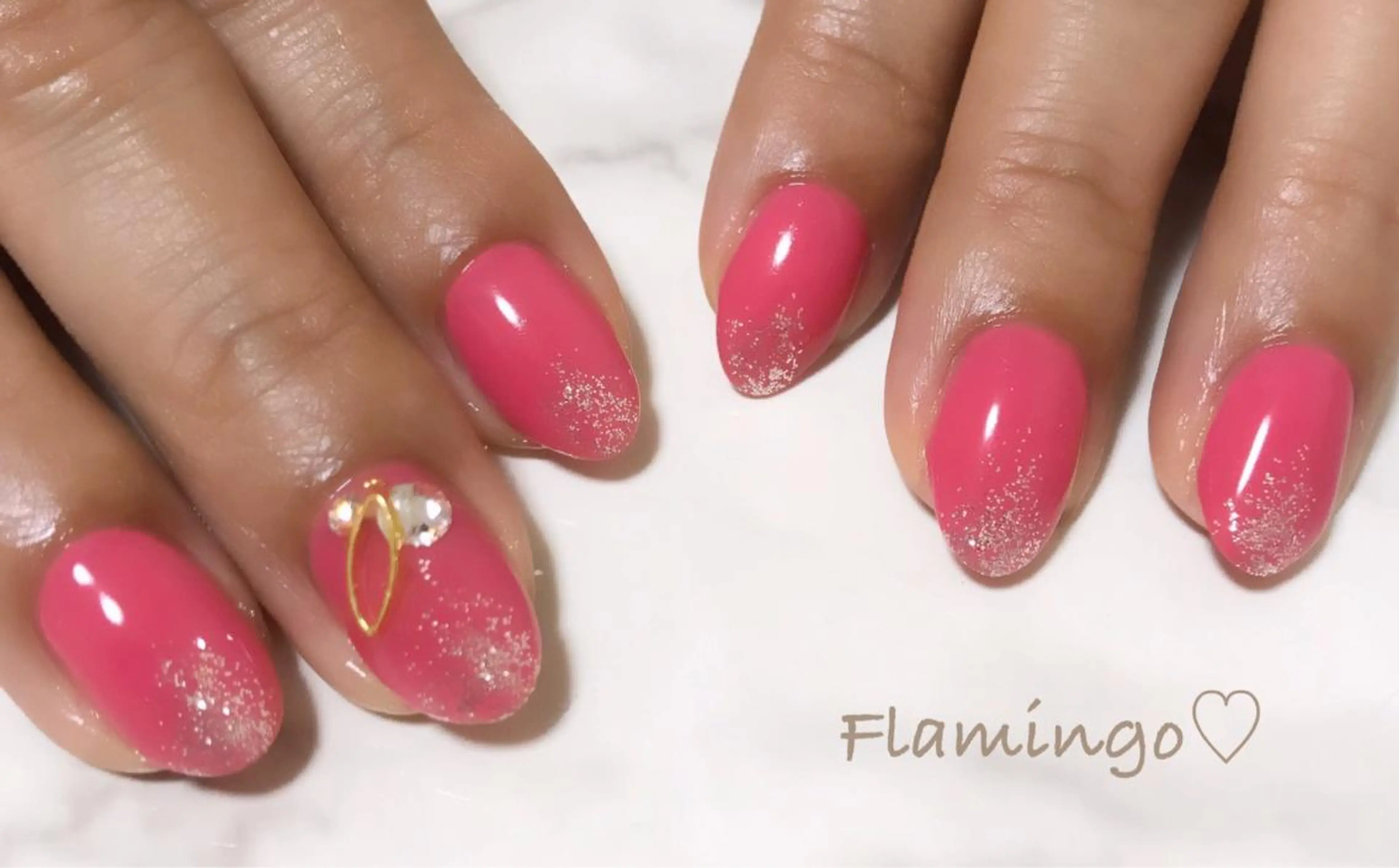 ネイル キラキラネイル ラメ(グリッター) ワンカラーネイル ピンク 春ネイル 40代からの爪を守る ×ケア重視サロン♡のネイルデザイン