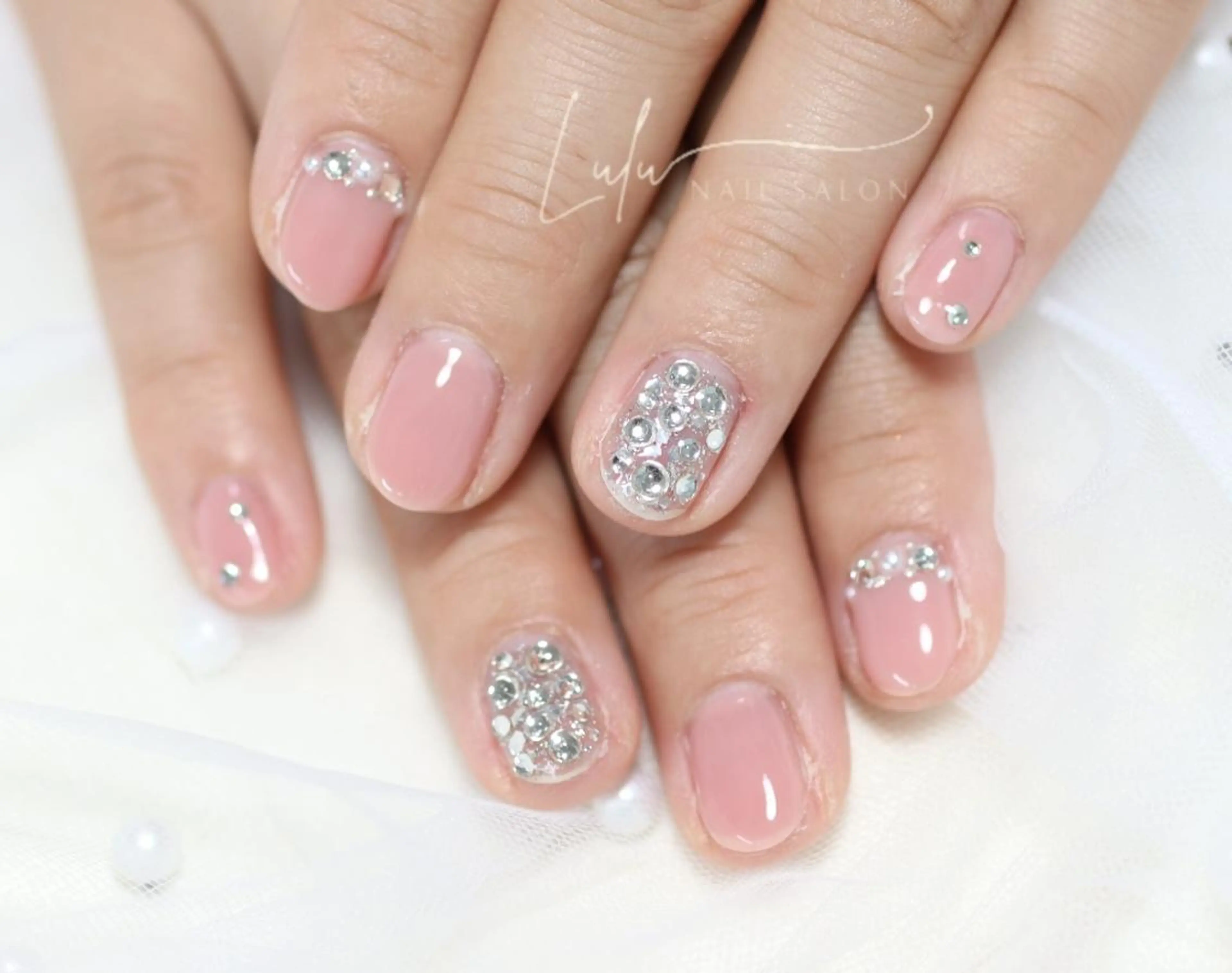 ネイル ハンドネイル Lulu nail salon 南堀江店所属・西村 あやかのネイルデザイン