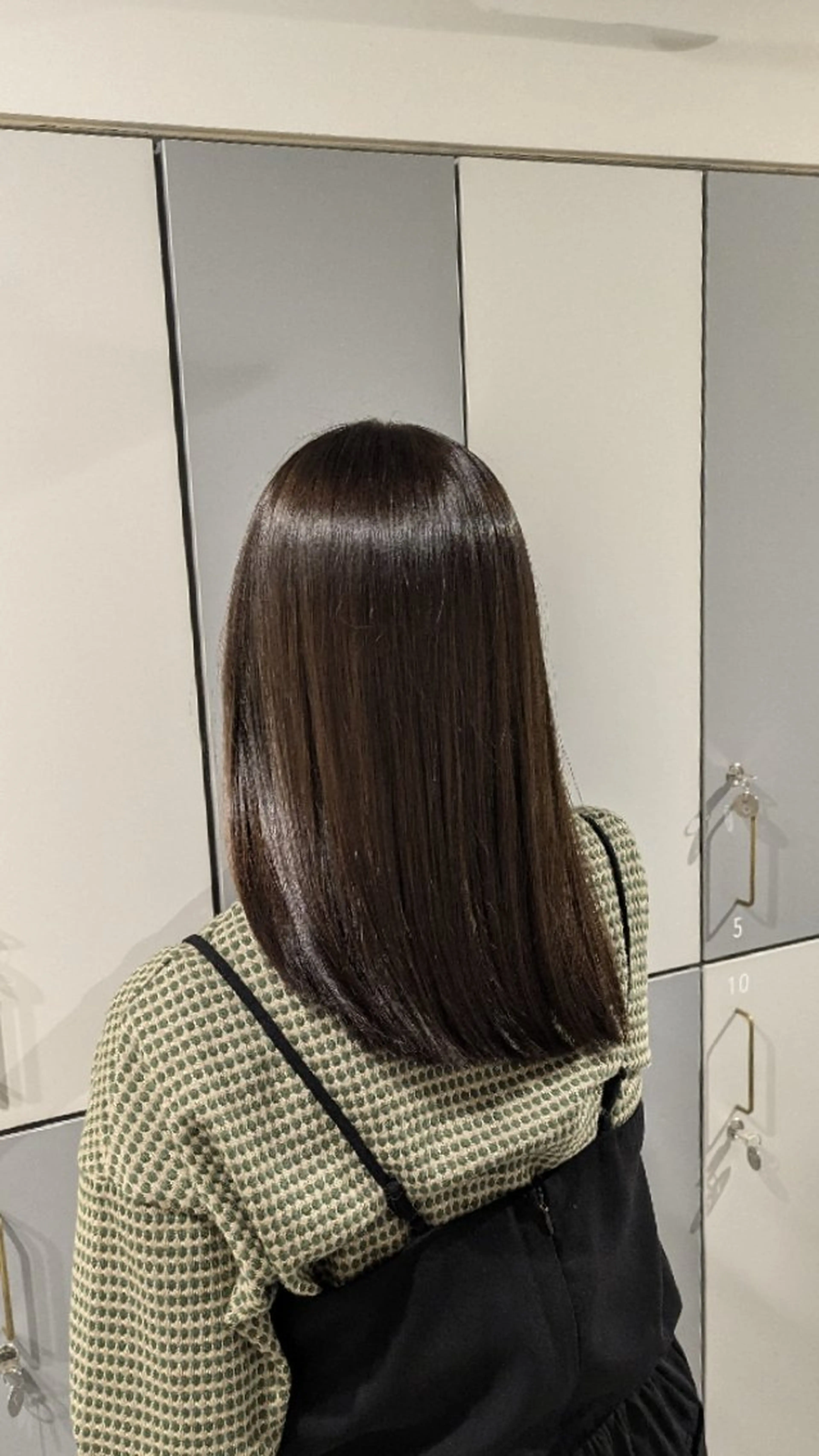 セミロング トリートメント LOVEST クロサカ ユウナのヘアスタイル