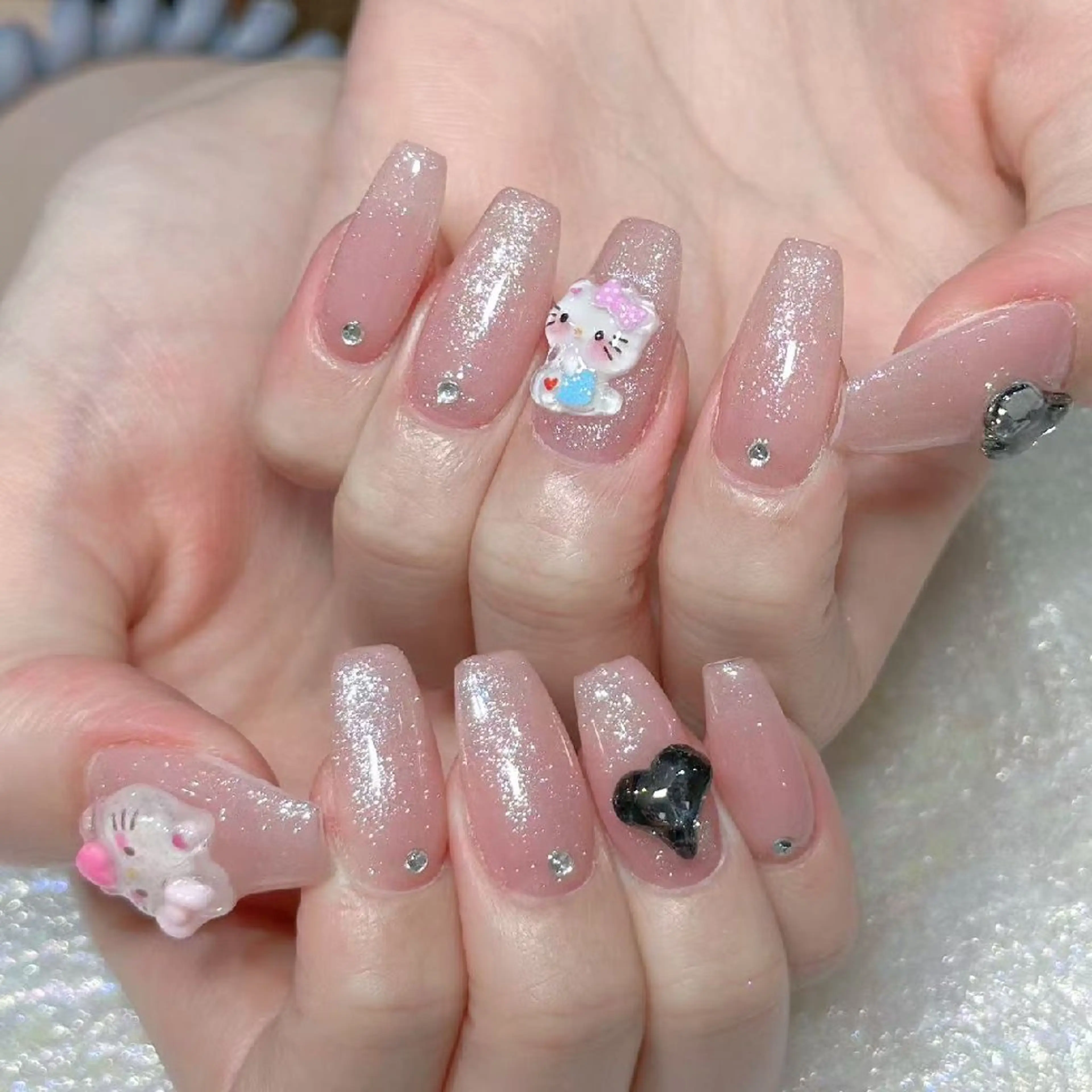 ネイル ハンドネイル Queens みなみのネイルデザイン