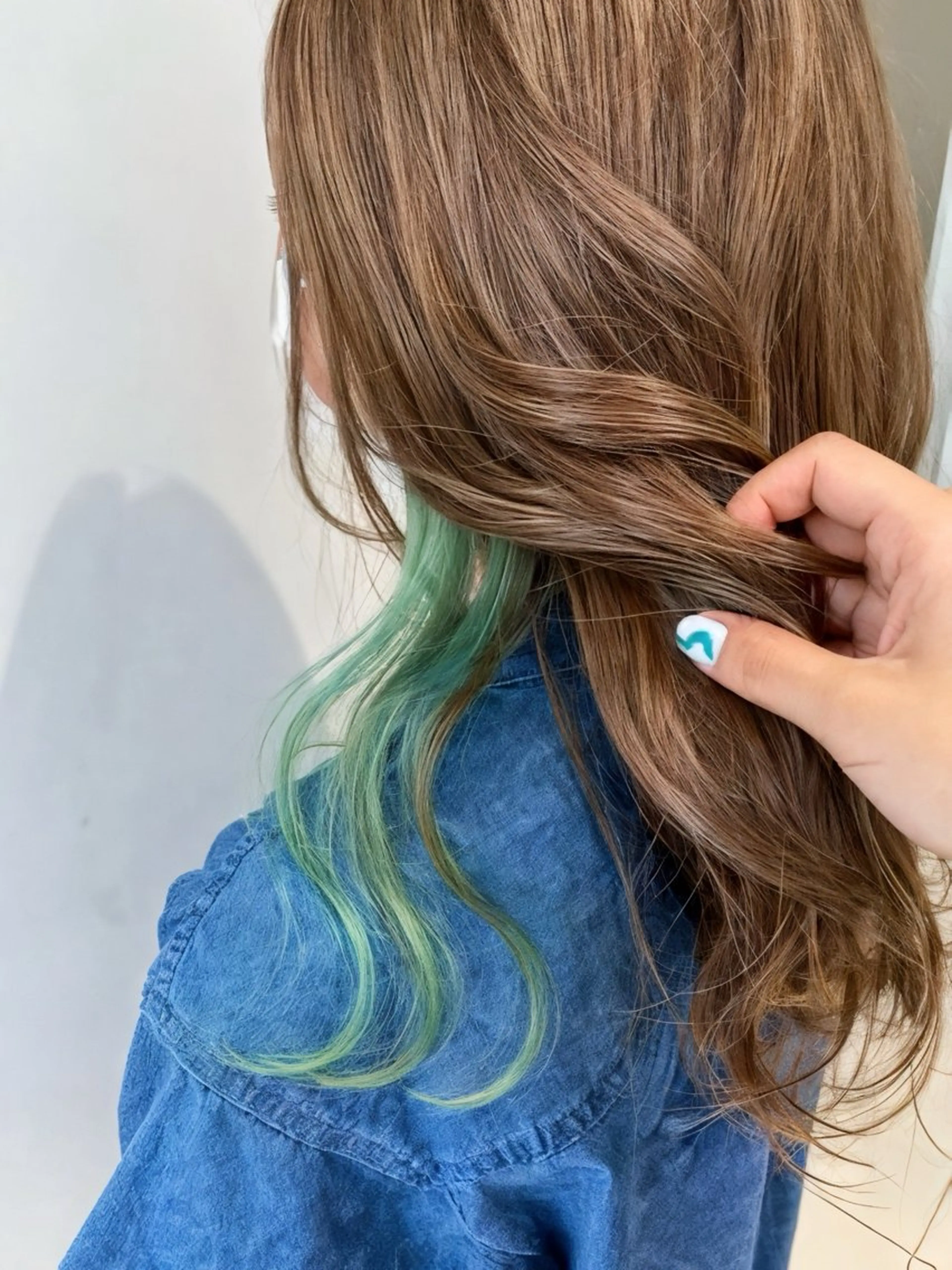 セミロング ALIVE原宿🖤 カラーリストるねこのヘアスタイル