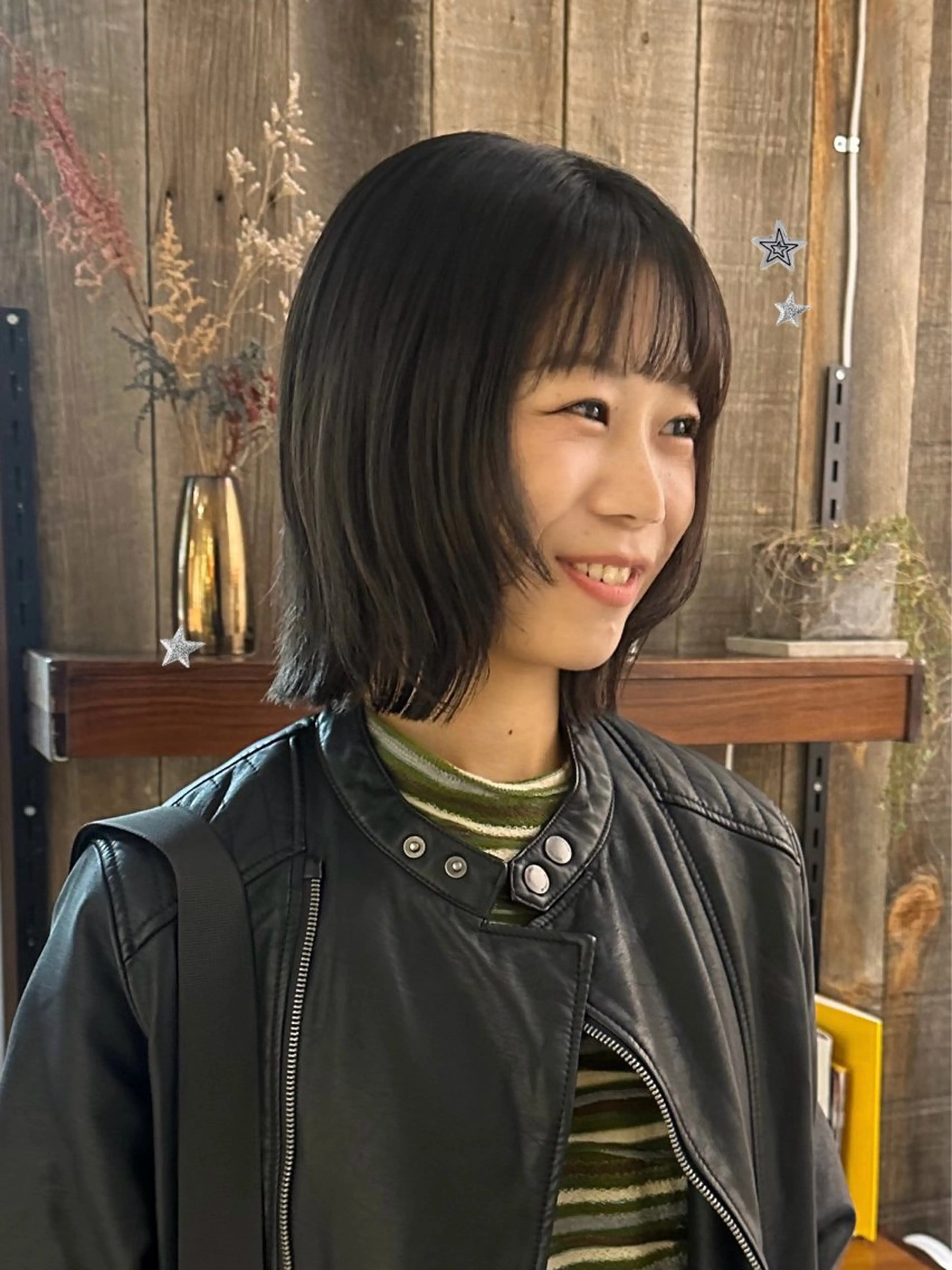 ショート カラー カット ヘアカラー トリートメント 暖色/レイヤーカット 🌙オノユリカのヘアスタイル