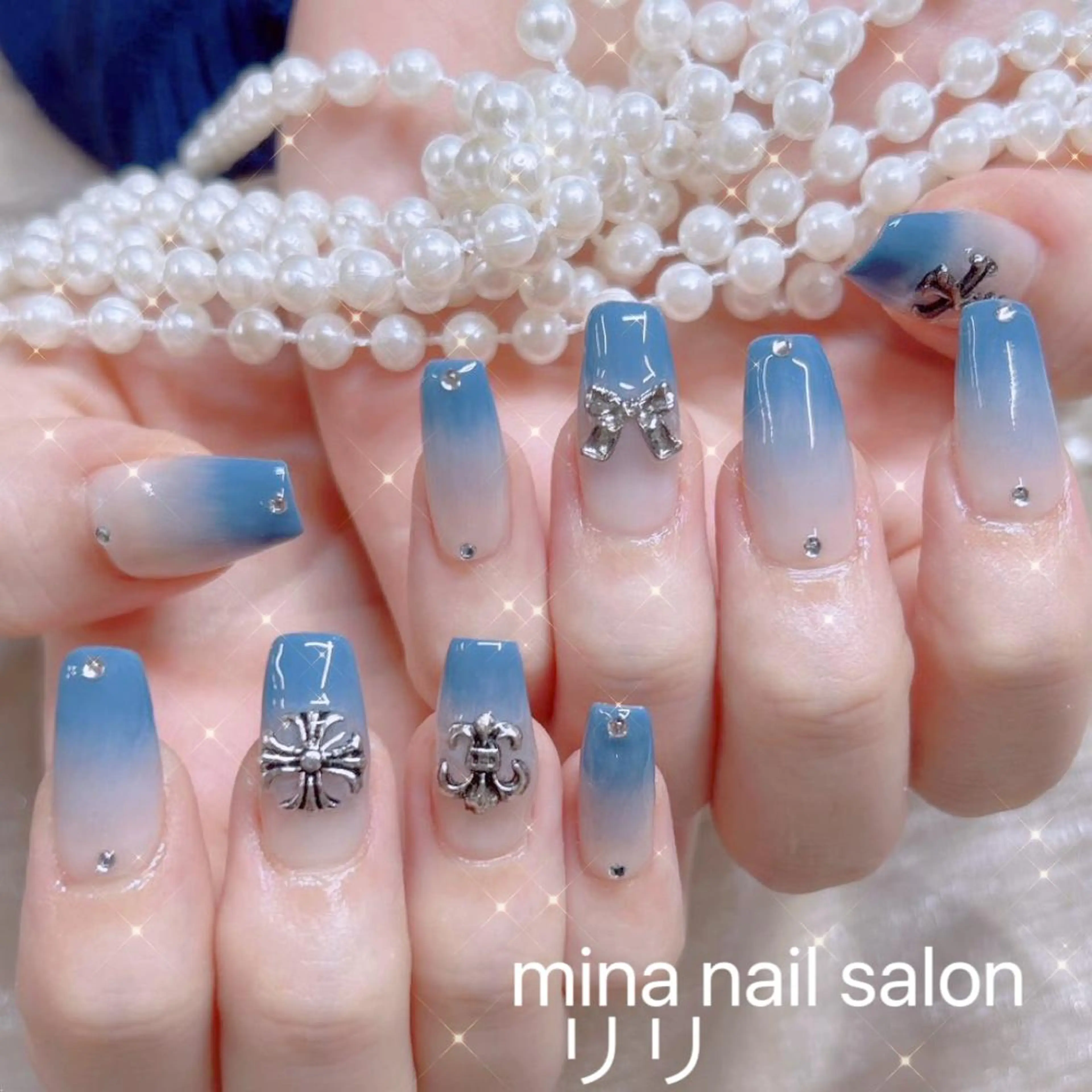 ネイル queensnail 🧸mikiのネイルデザイン