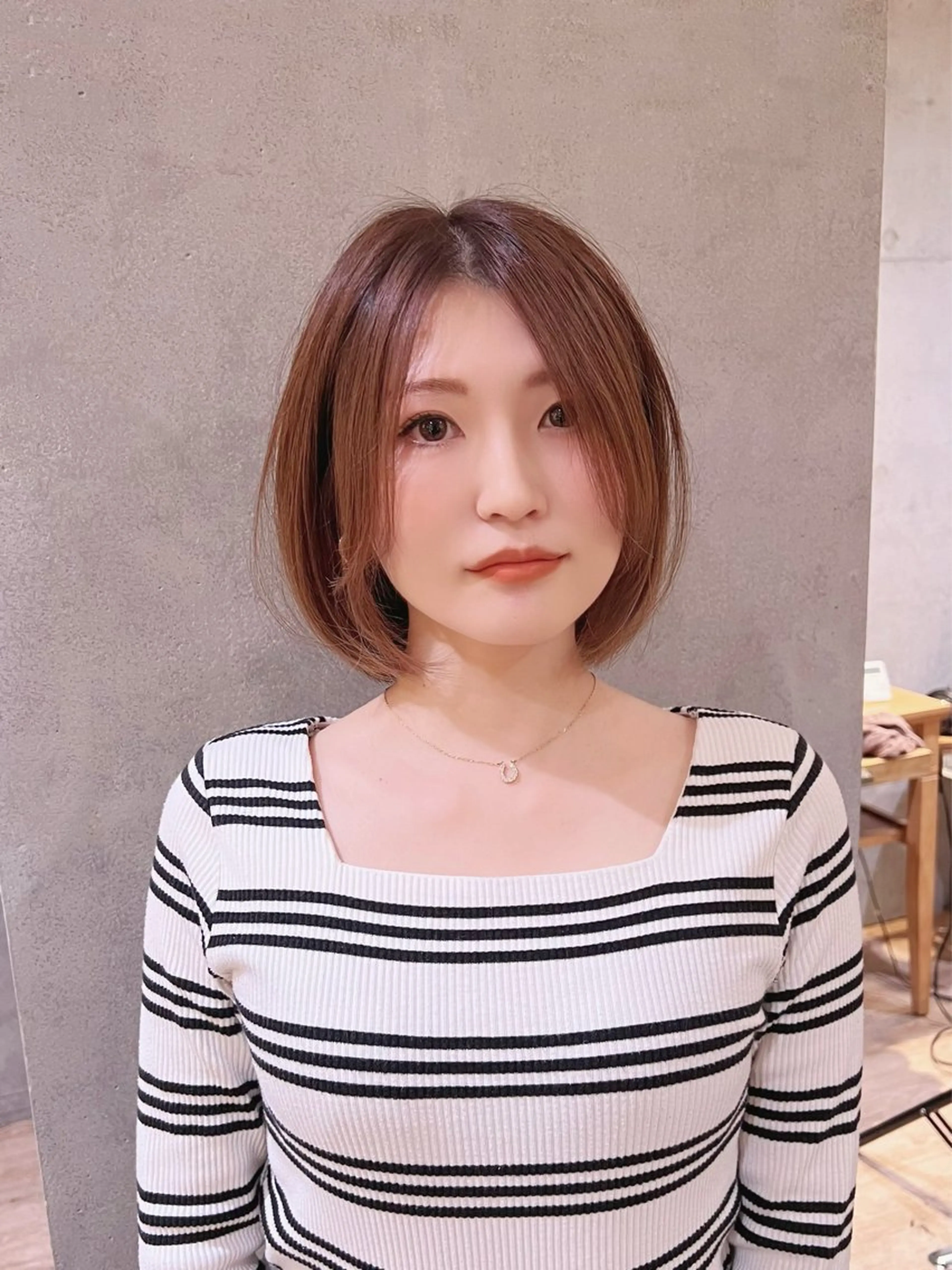 ショート Say.石川葵 ショートボブ前髪のヘアスタイル