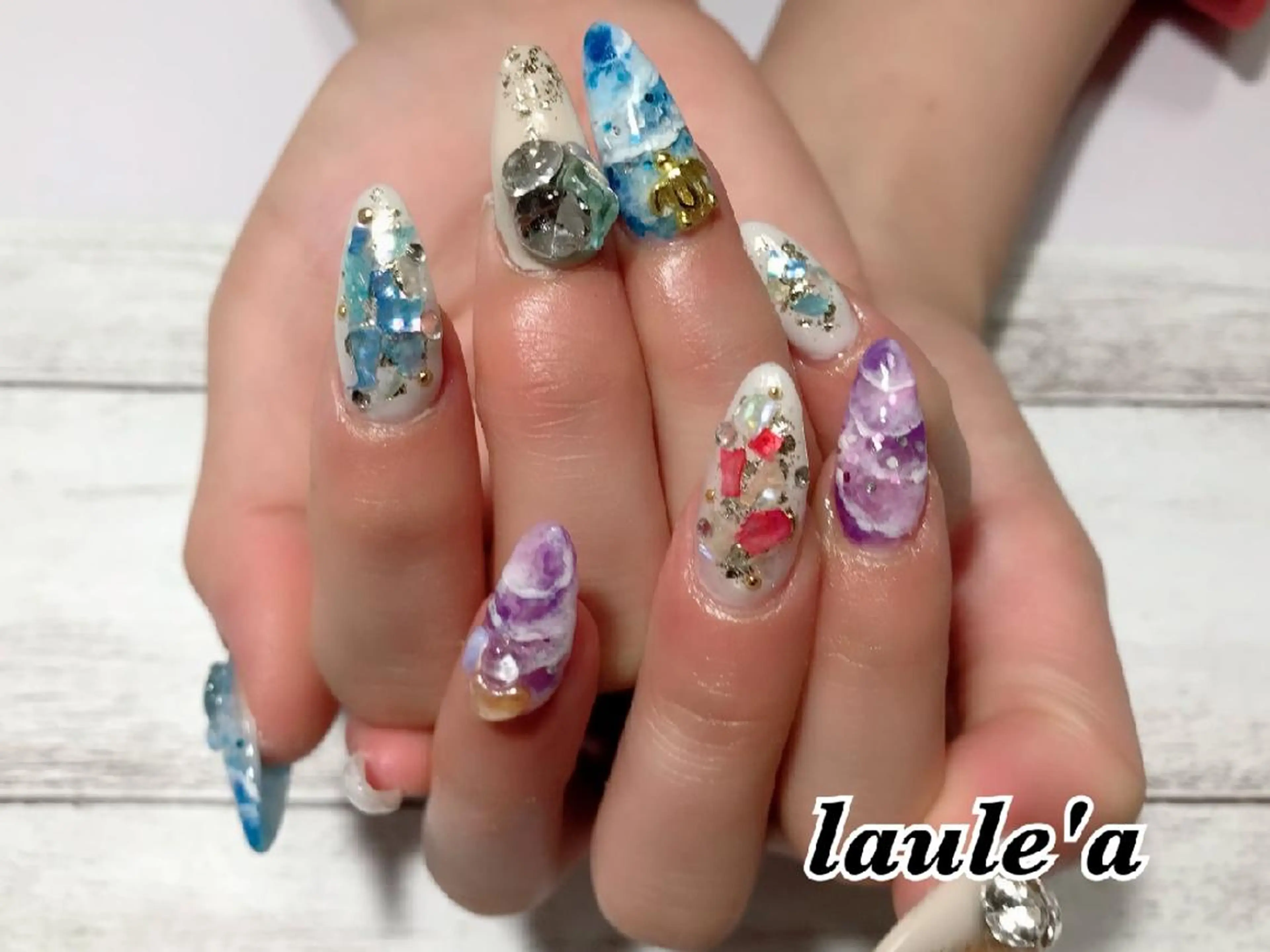 ネイル ハンドネイル Rグループ felizのネイルデザイン