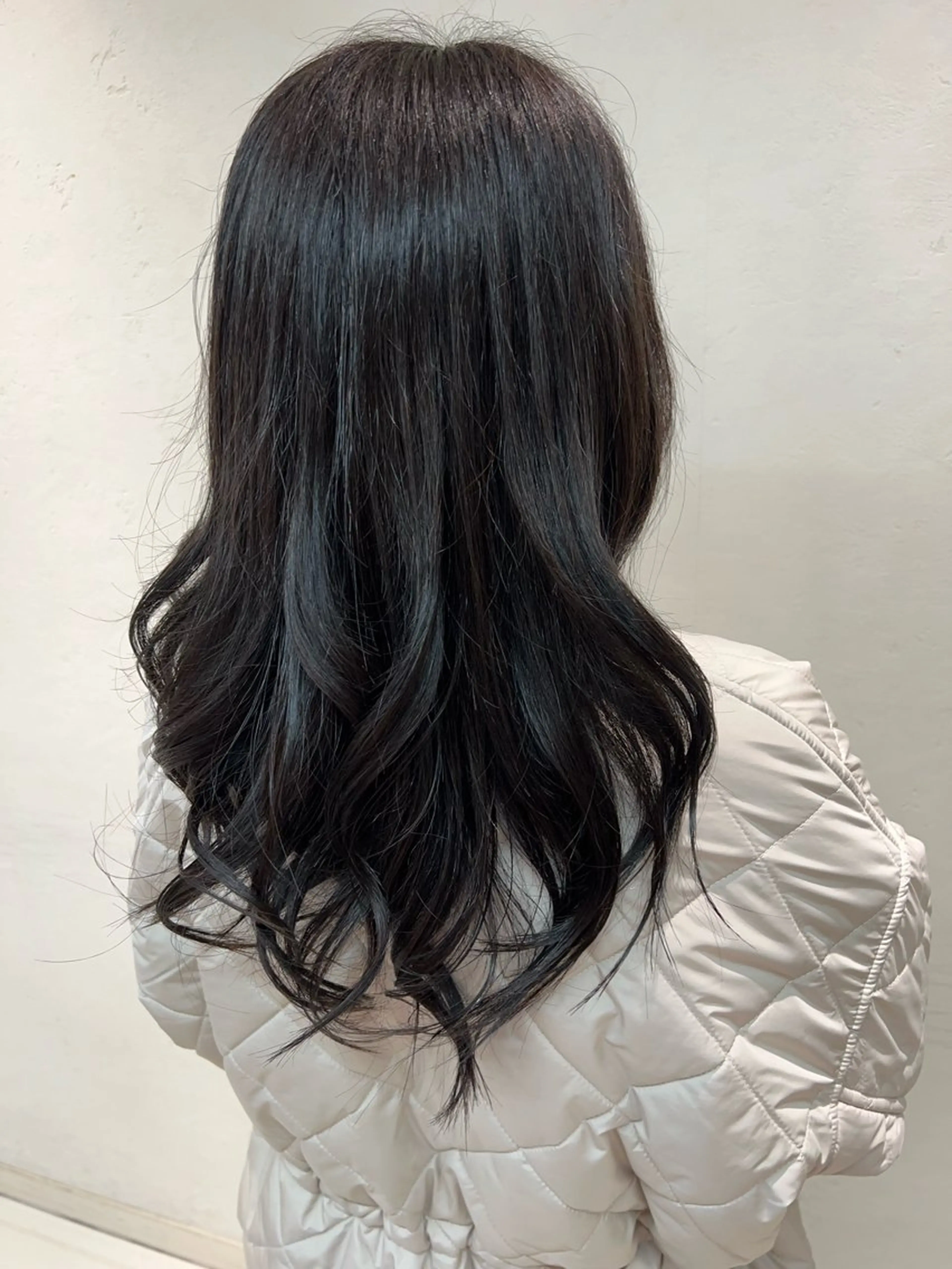 ロング ヘアカラー 吉田 眞のヘアスタイル